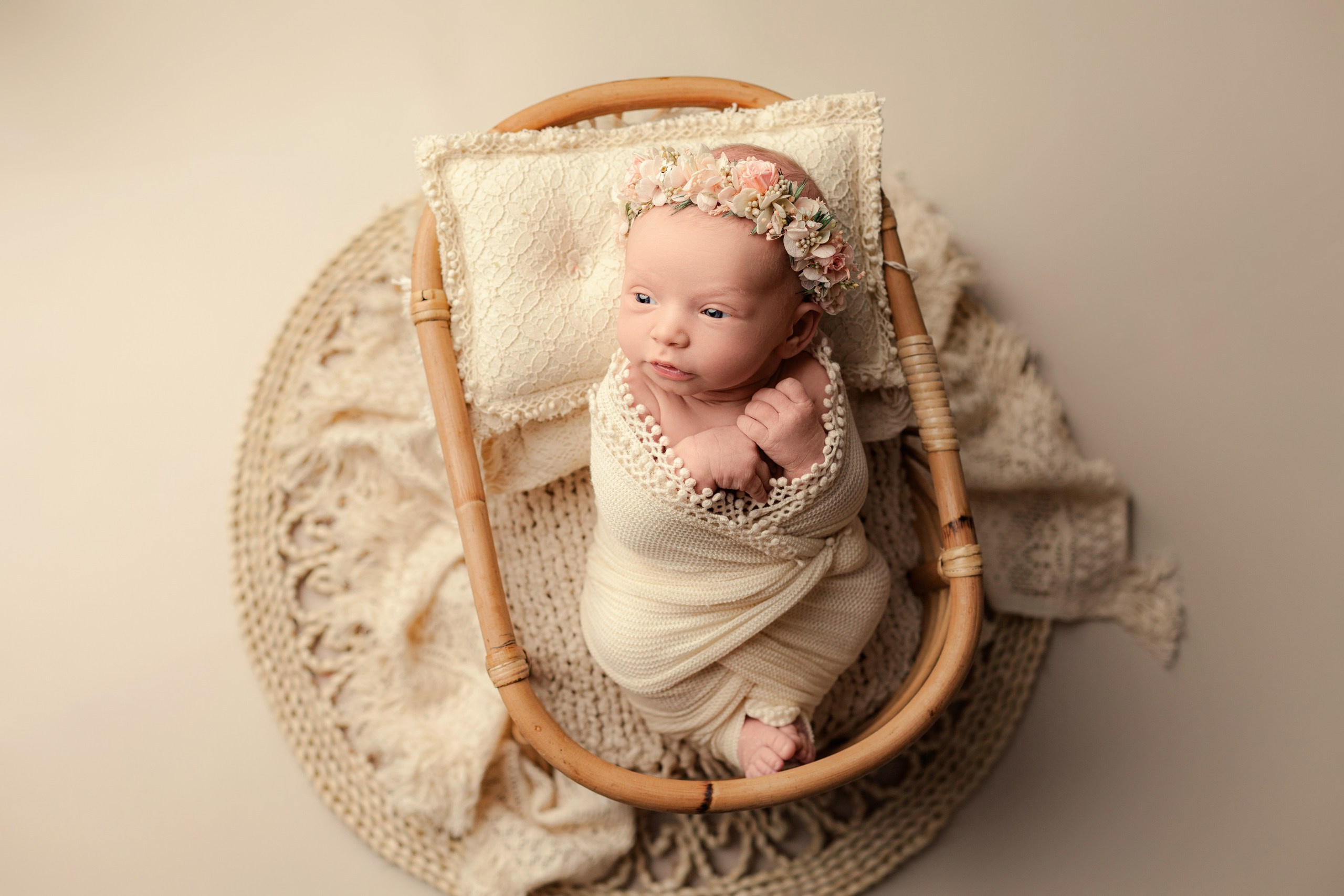 Мия, 8 дней. Фотограф новорожденных newborn ньюборн в Москве