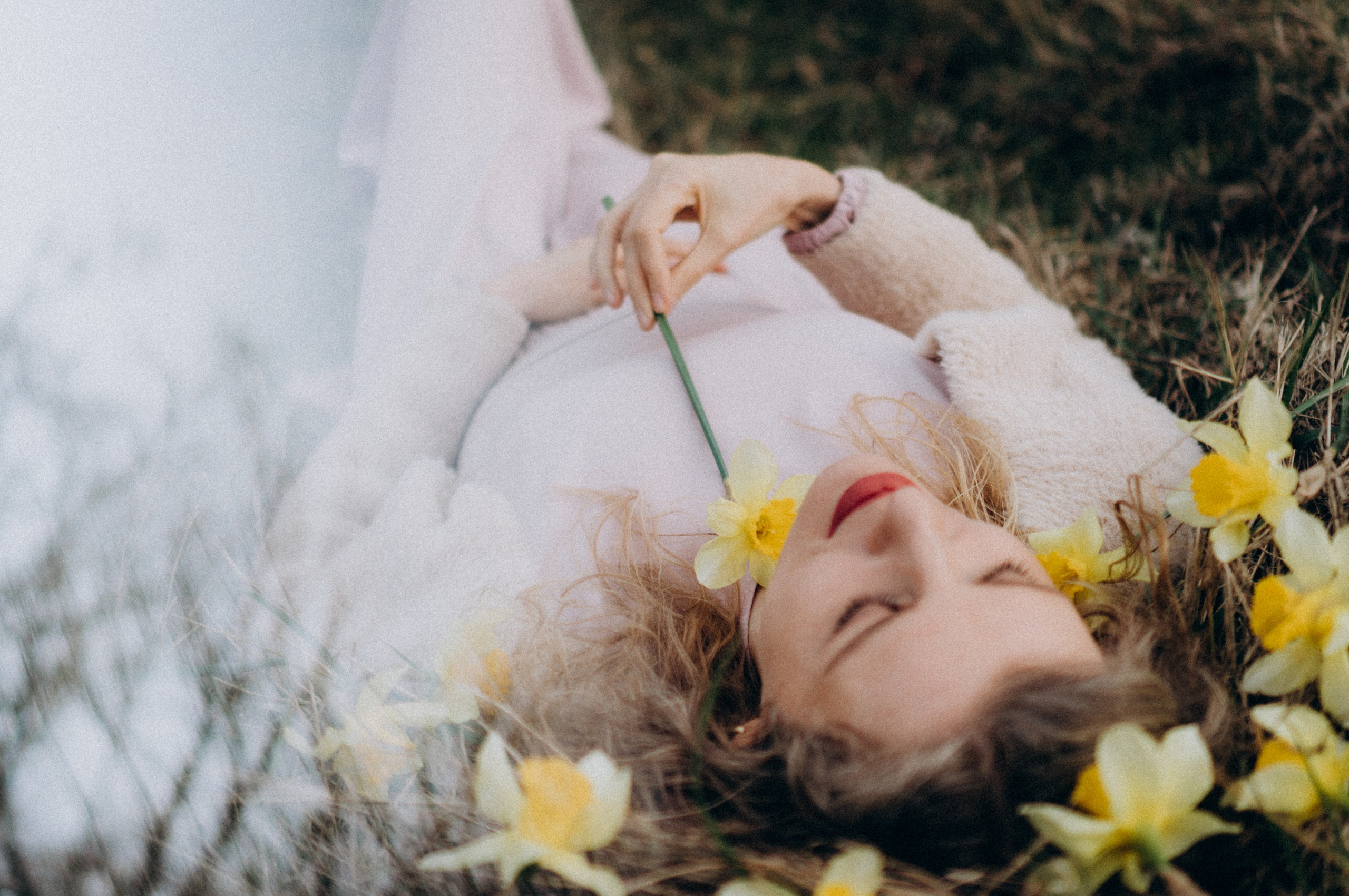 Мария | озеро и цветы. Обо мне