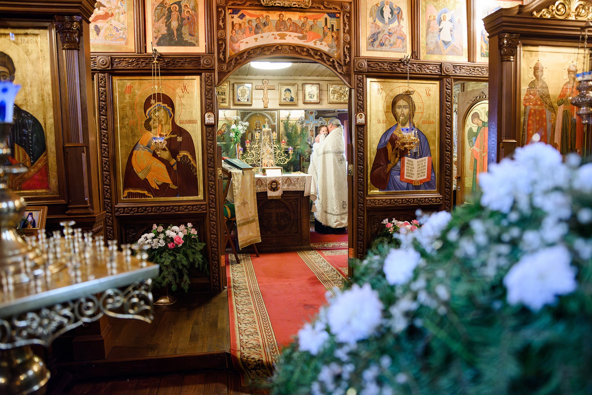 Крещение в Храме имени святых благоверных князей Бориса и Глеба. Константин Солодянкин — свадебный и репортажный фотограф в Екатеринбурге и Верхней Пышме