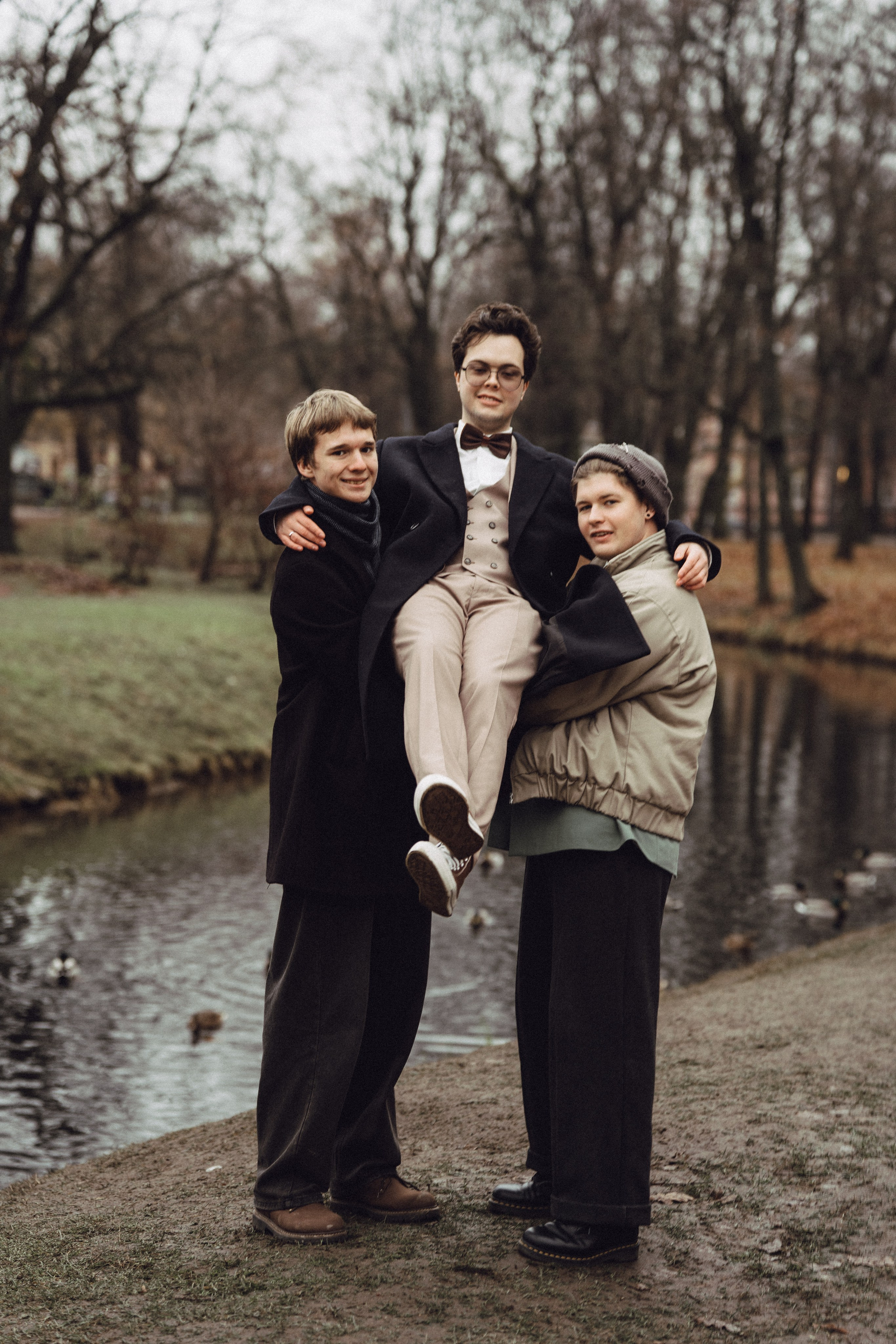 СВАДЕБНАЯ СЬЕМКА ВО ВТОРОМ ДВОРЦЕ С ГОСТЯМИ И ПРОГУЛКА В ТАВРИЧЕСКОМ САДУ. Профессиональный фотограф, Санкт-Петербург — Виктория Богомолова