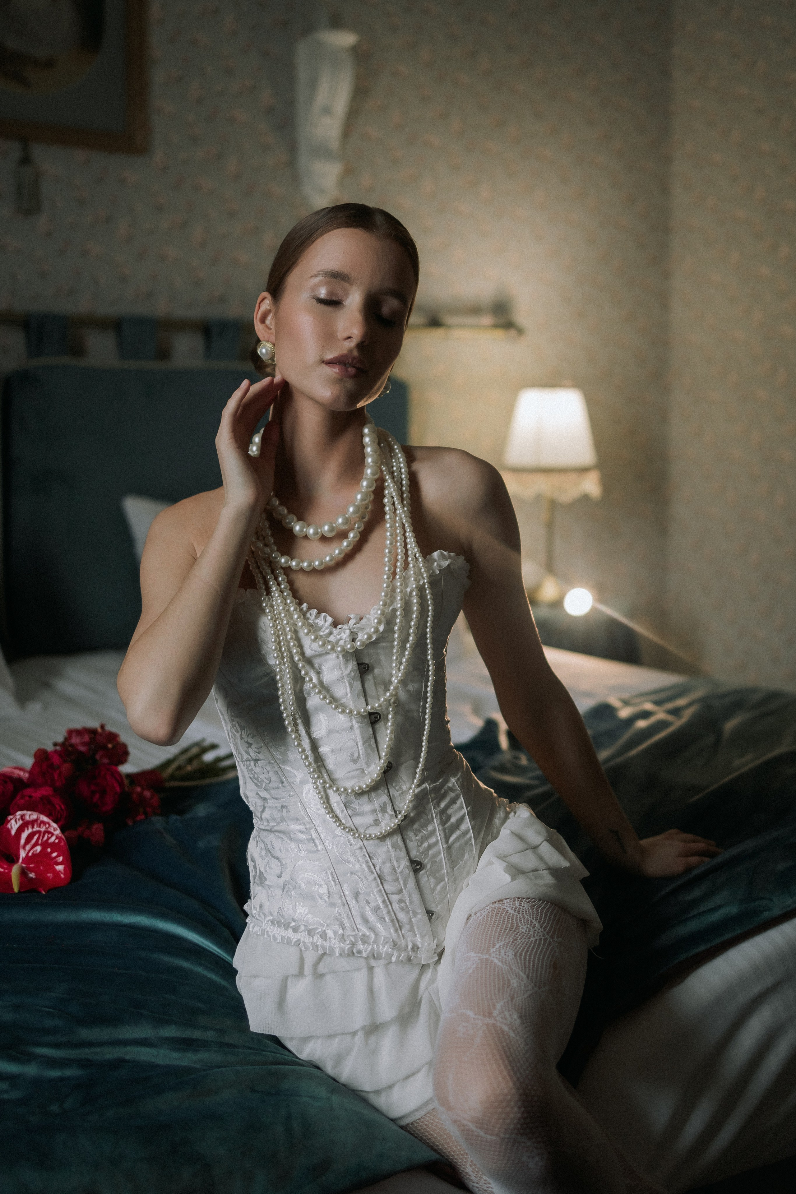 Свадебная прогулка Адель и Артём. Свадебная фотография. Арина Рубах