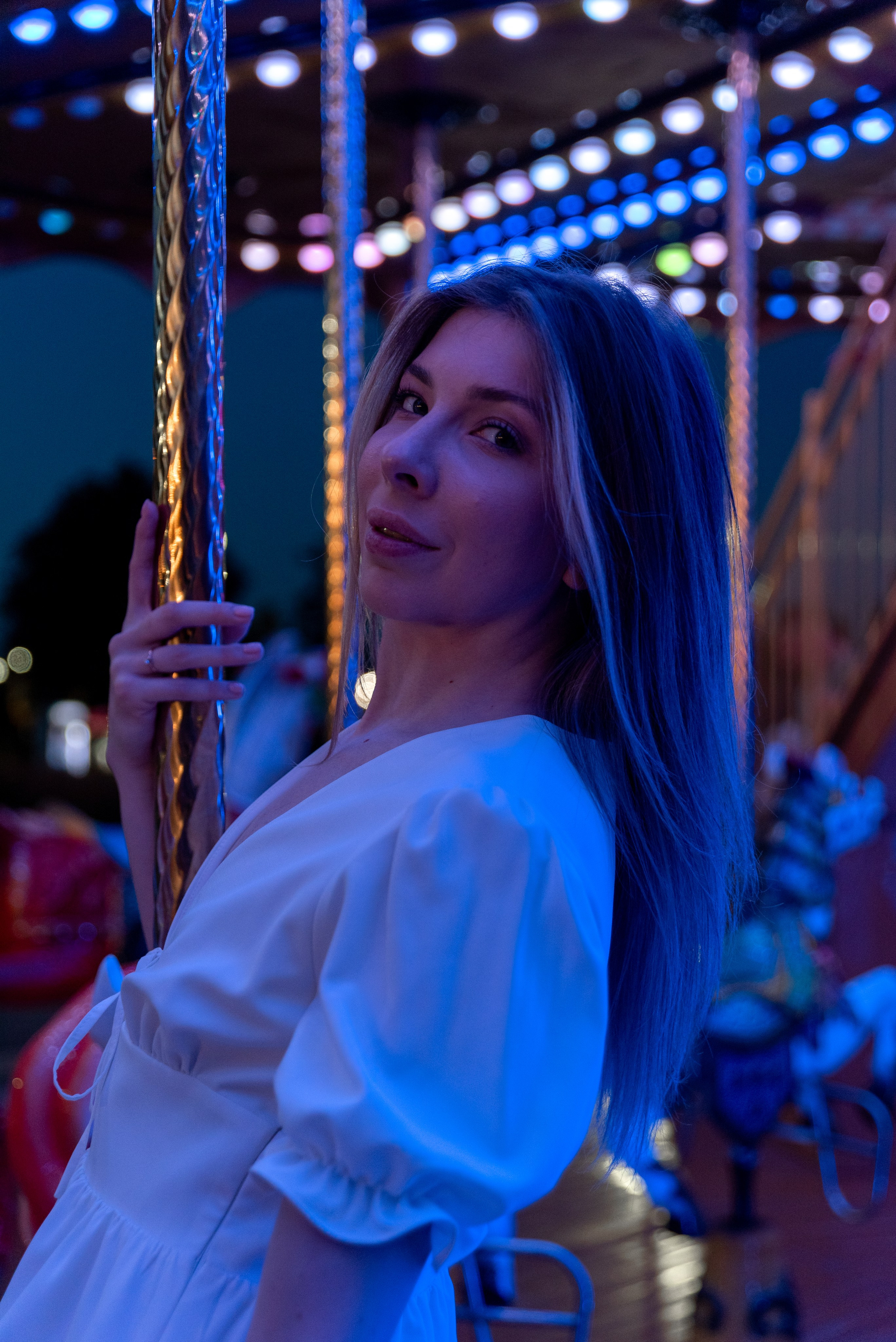 Love Story карусель. Аня и Никита. Фотограф Алеся Груздо Волгоград