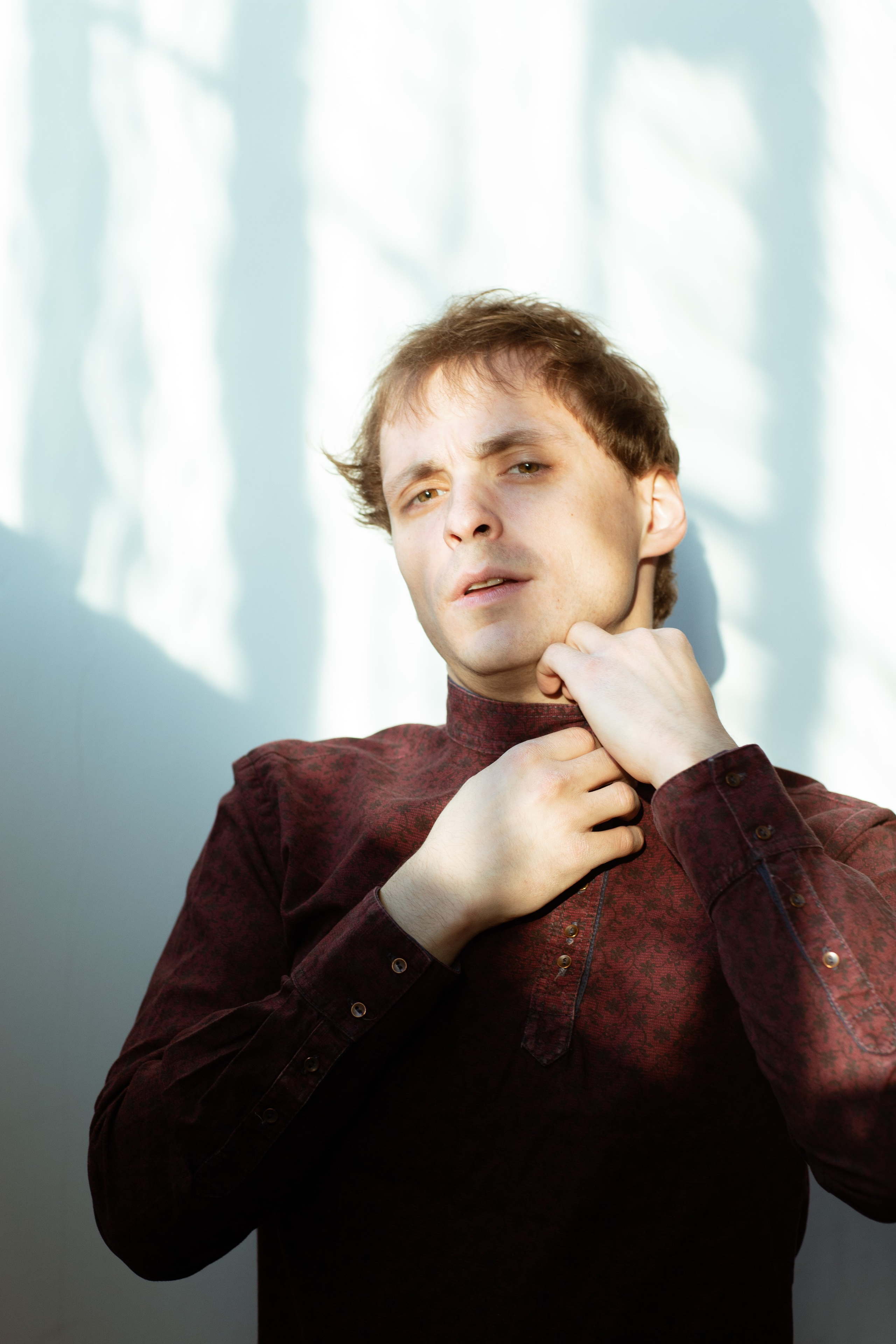 Арсений фотосессия в студии. 10sphoto