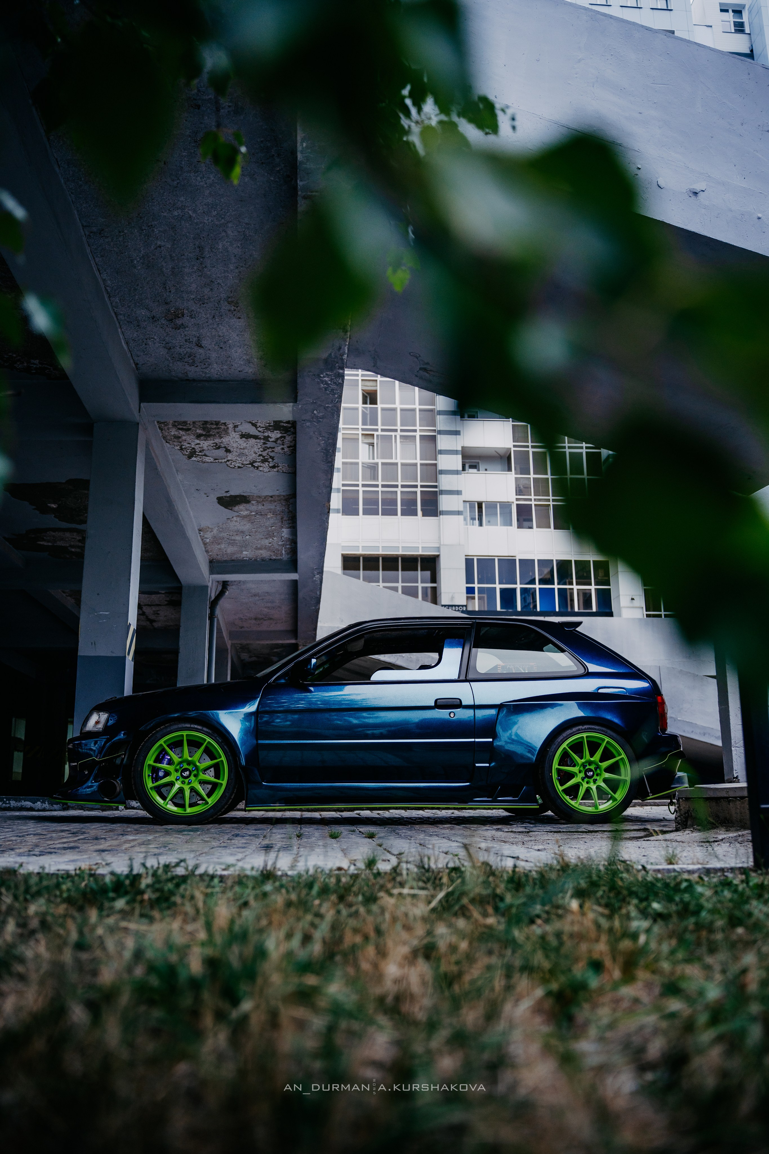 Toyota Corolla II. Фотограф, видеограф и пилот дрона на Байкале