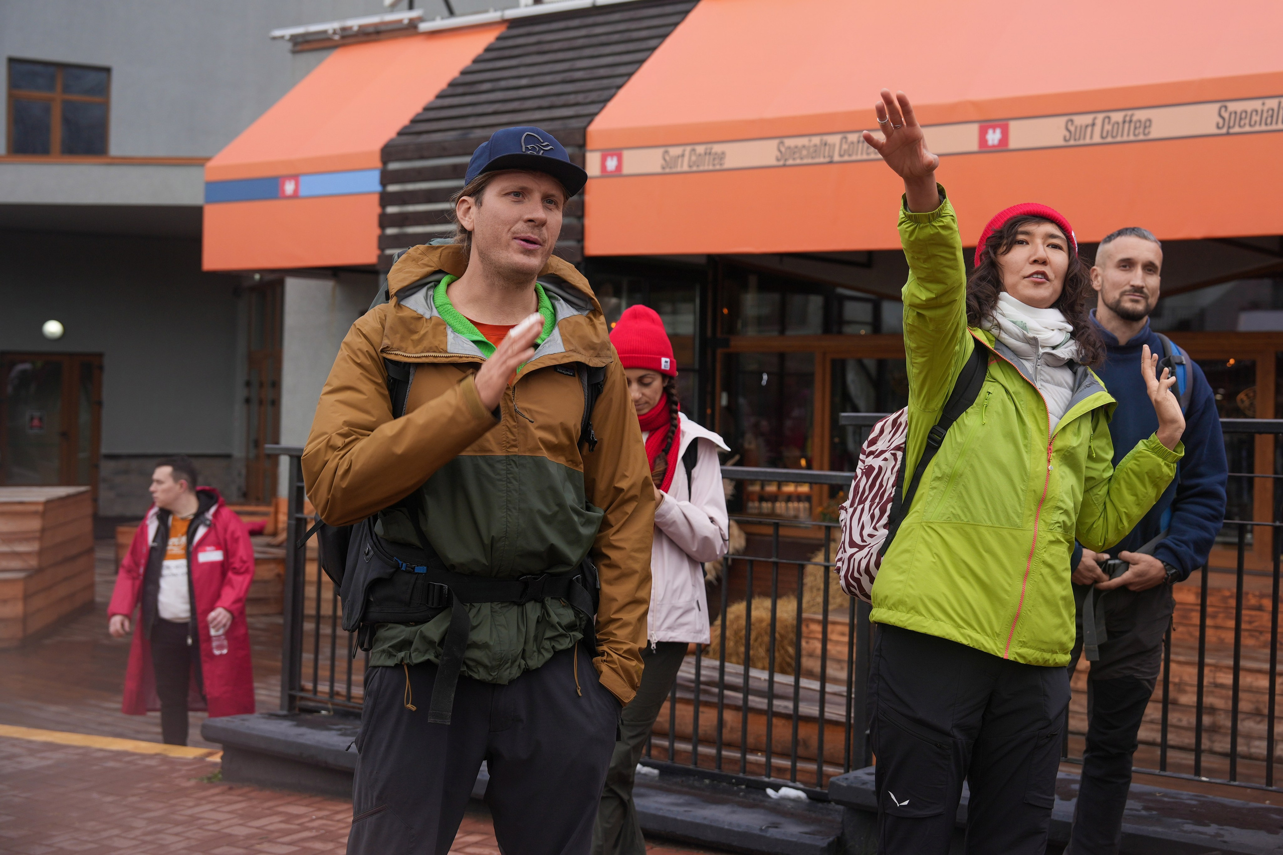 MICE мероприятие — хайкинг на курорте Роза Хутор. Репортажный фотограф в Красной Поляне и Сочи Павлюченко Екатерина