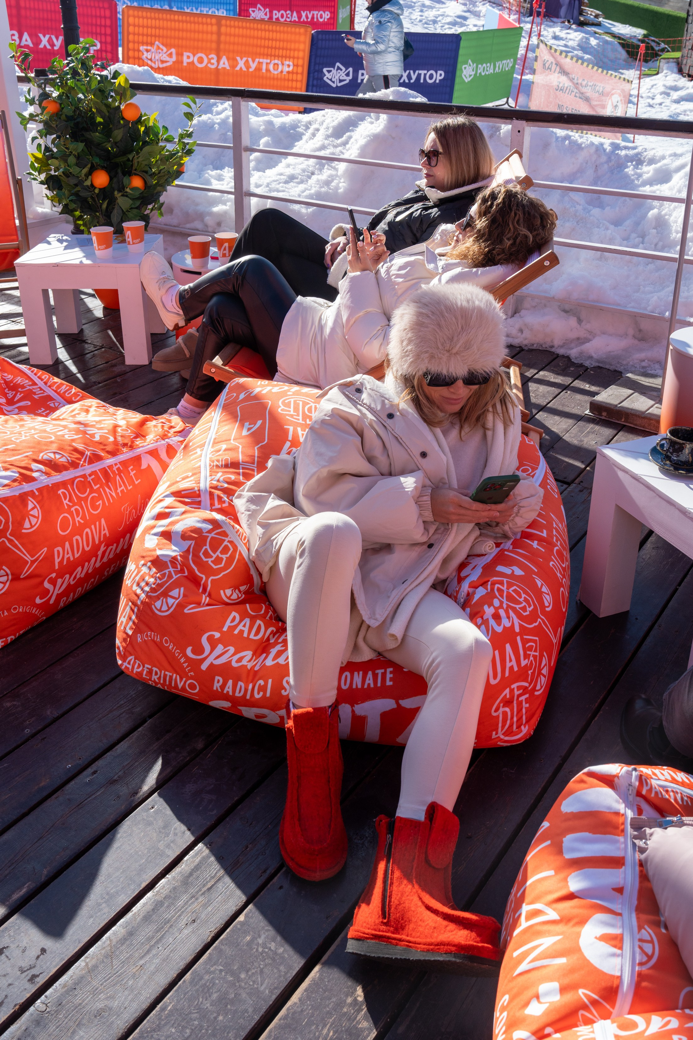 Фотоотчет партнерской интеграции Aperol Spritz на Роза Фест 2025. Репортажный фотограф в Красной Поляне и Сочи Павлюченко Екатерина