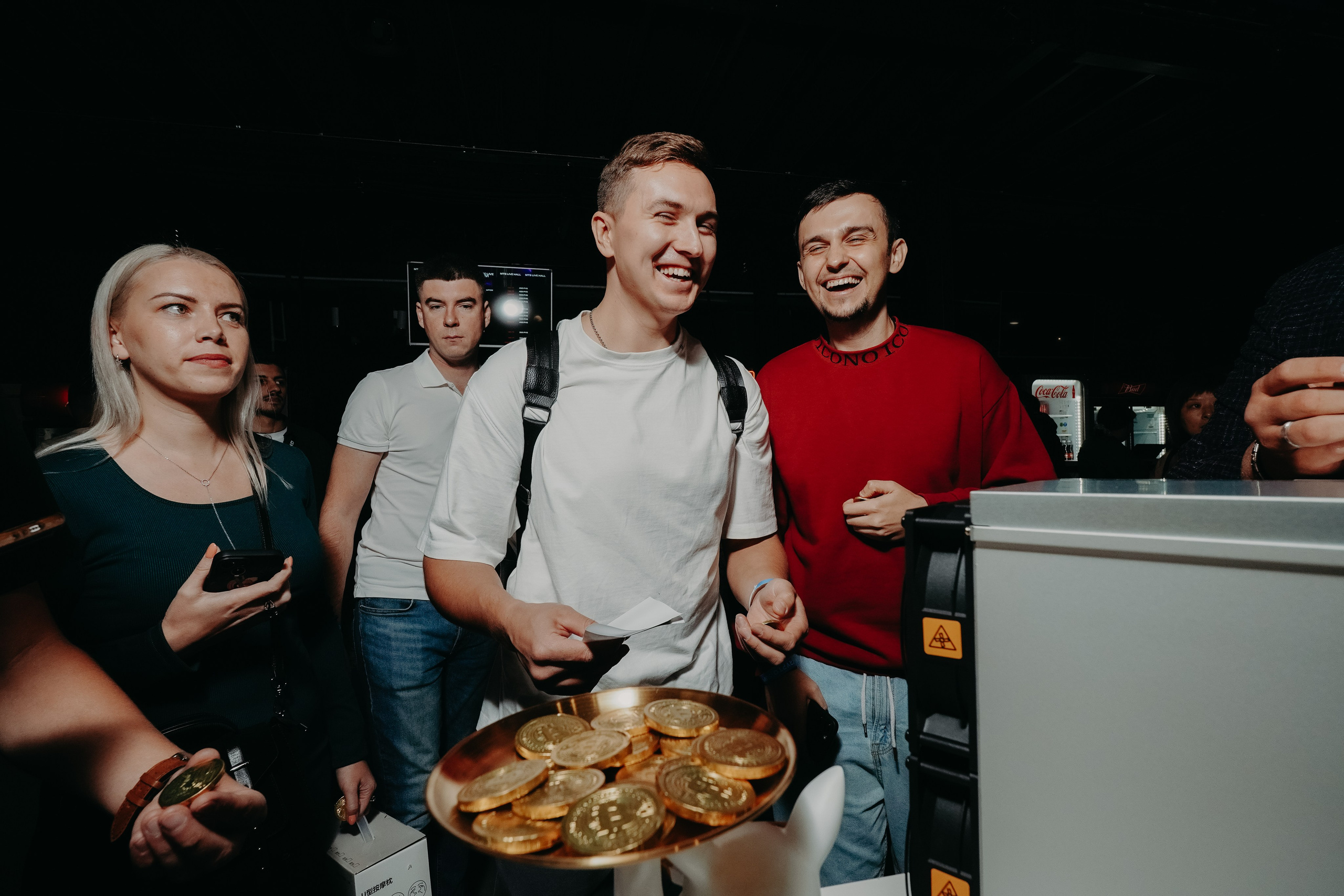 CRYPTO SUMMIT 2024. Фото | Видео Контент Мишель Ватаманюк