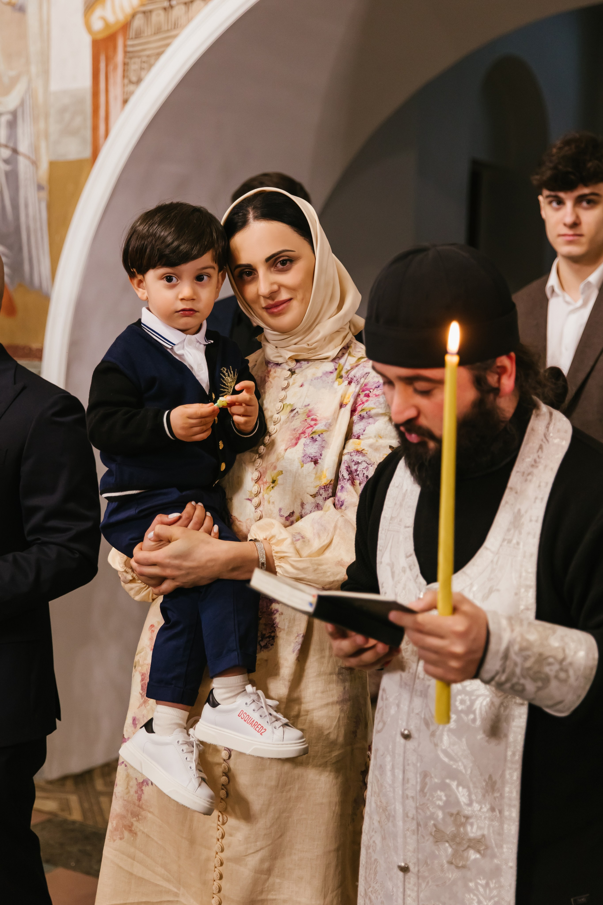 Крещение в Храме Великомученика Георгия Победоносца. Krumstudio фото, видео по Москве и МО