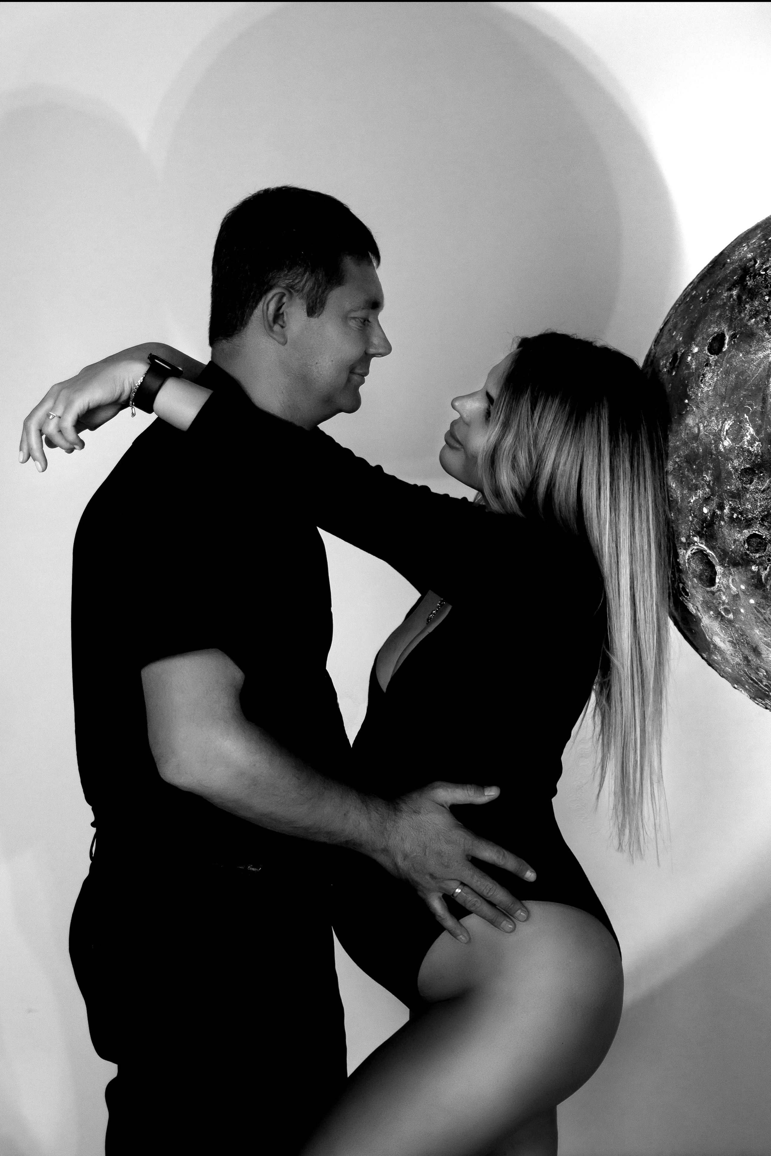 Семейная фотосессия в студии. Фотограф новорожденных в Новосибирске