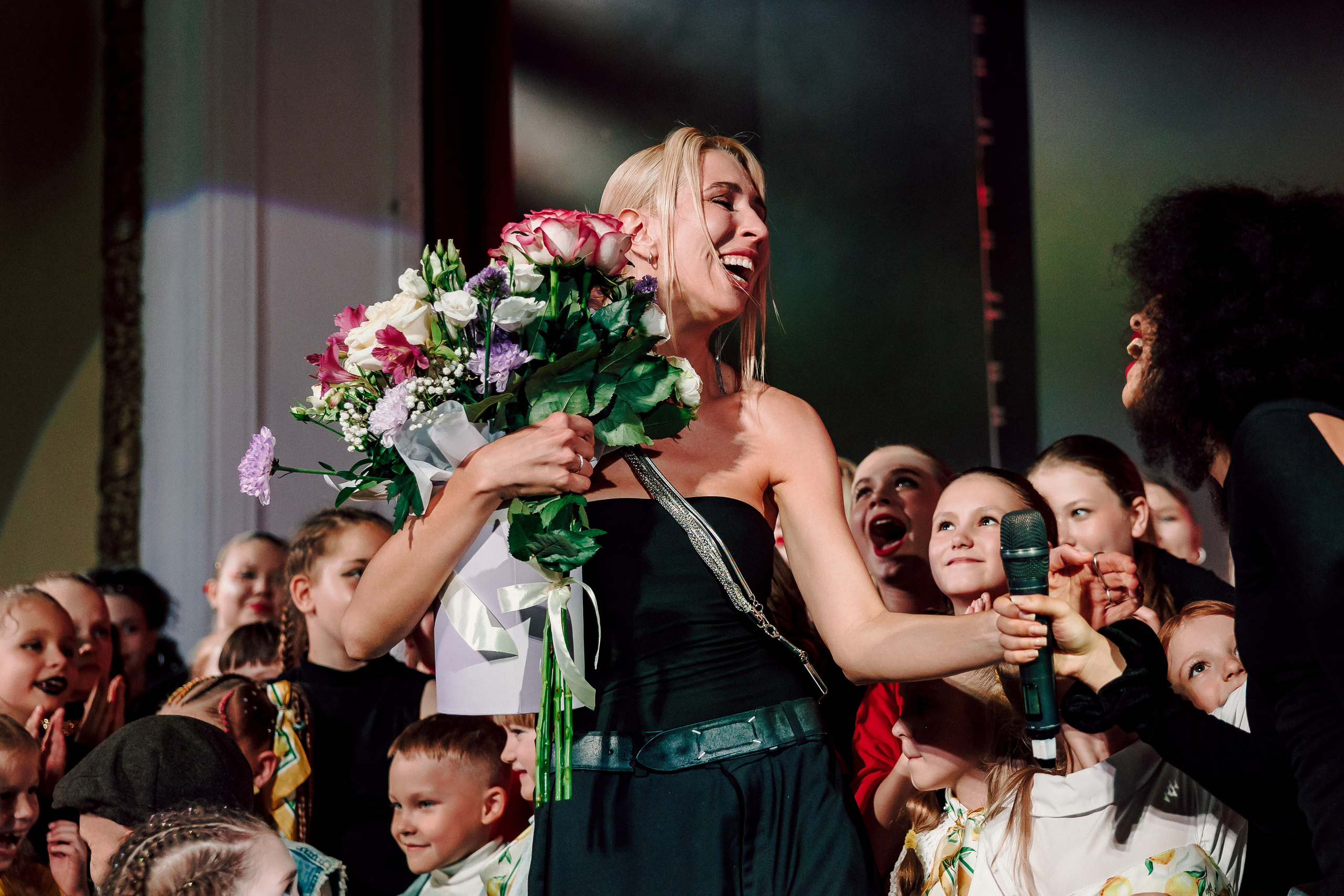 Отчётный концерт танцевальной школы «Red Rabbits» 2025. Лёшка Варзегов — фотограф