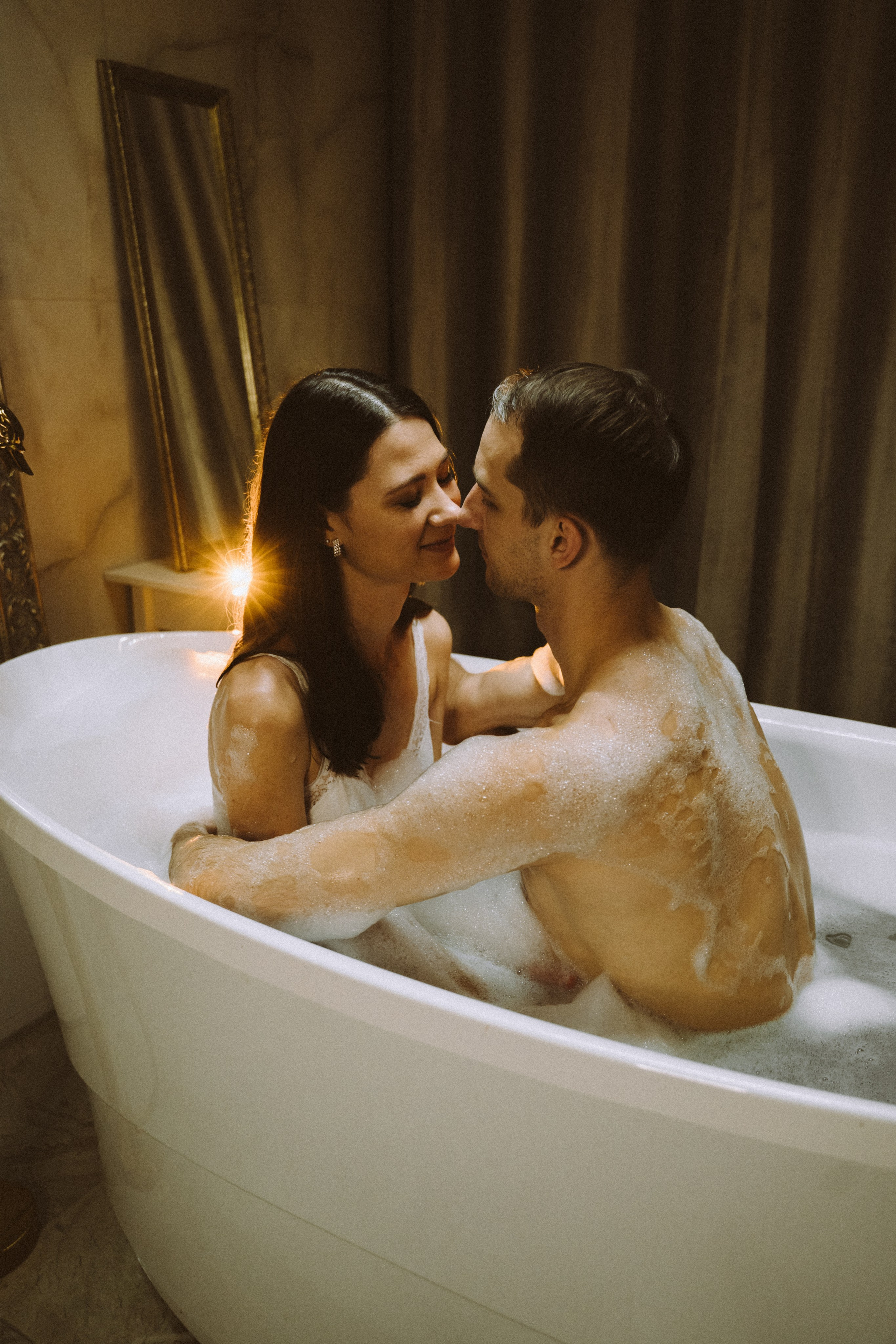 Чувственное лав стори Елены и Артема. Свадебный фотограф Юлия Копылова