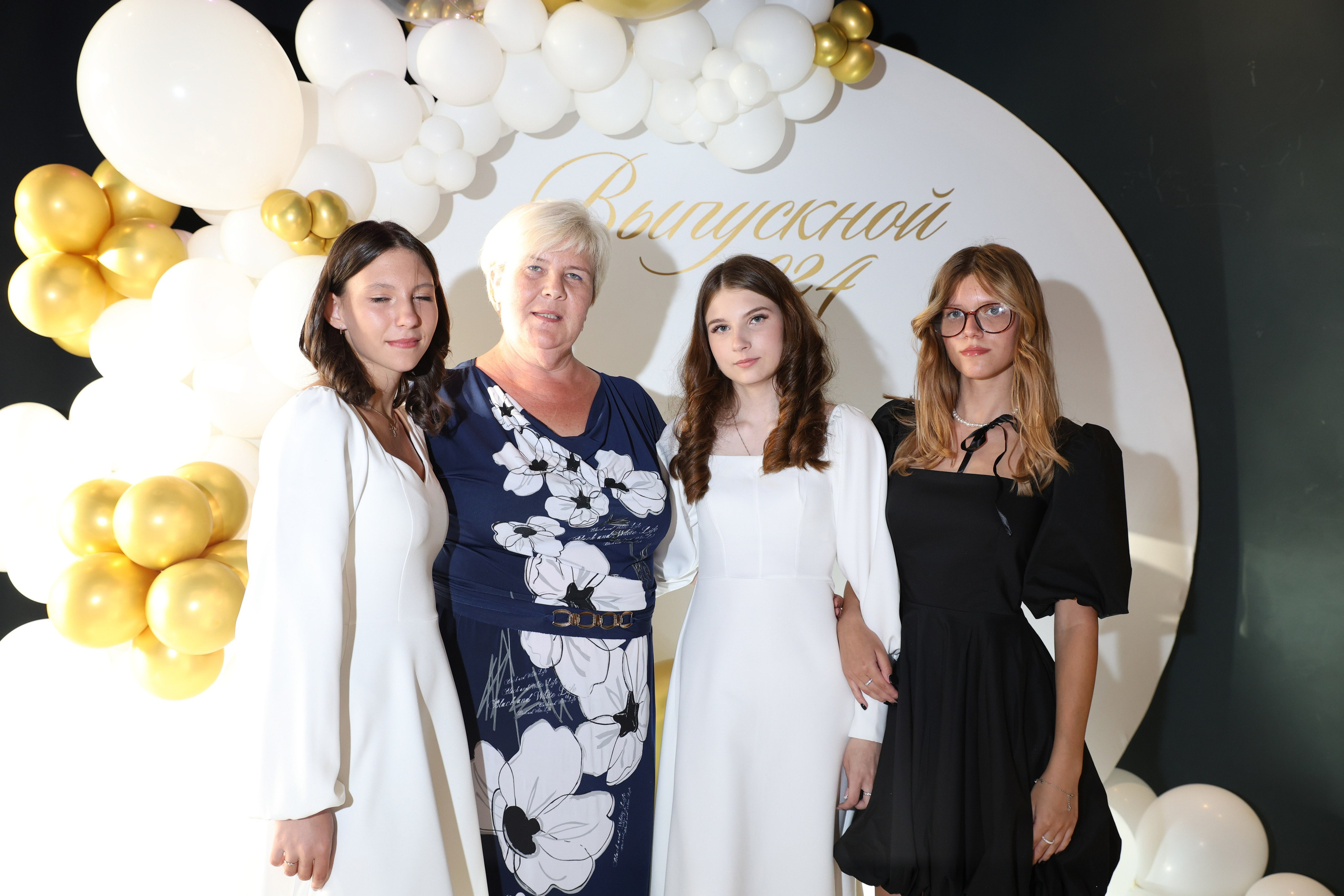 ВЫПУСКНОЙ Анапа. Репортажный и мужской фотограф в Краснодаре. Фотограф в Краснодаре