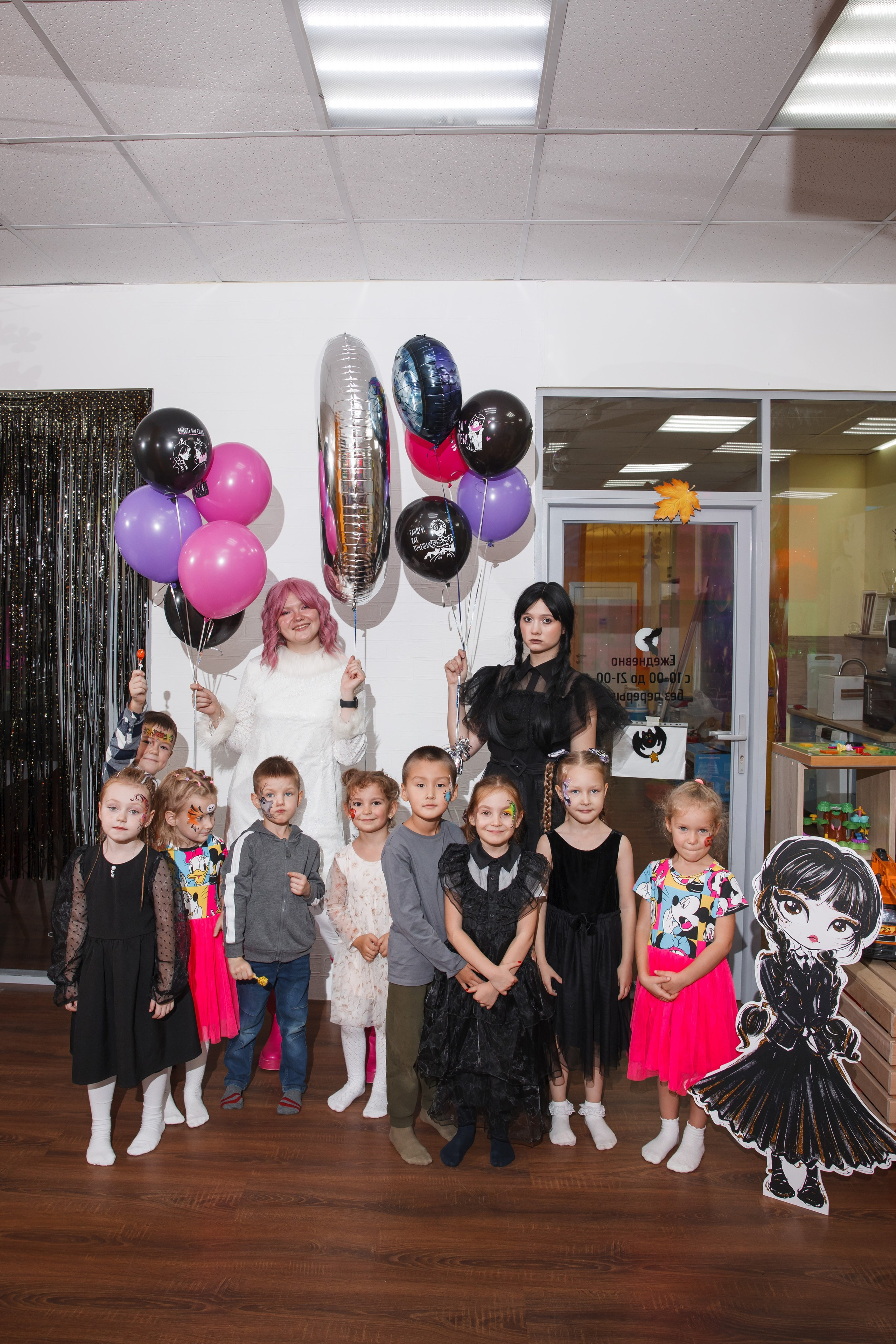 День рождения Маши в стиле «Wednesday». Свадебный и репортажный фотограф (Москва, Королев и другие)