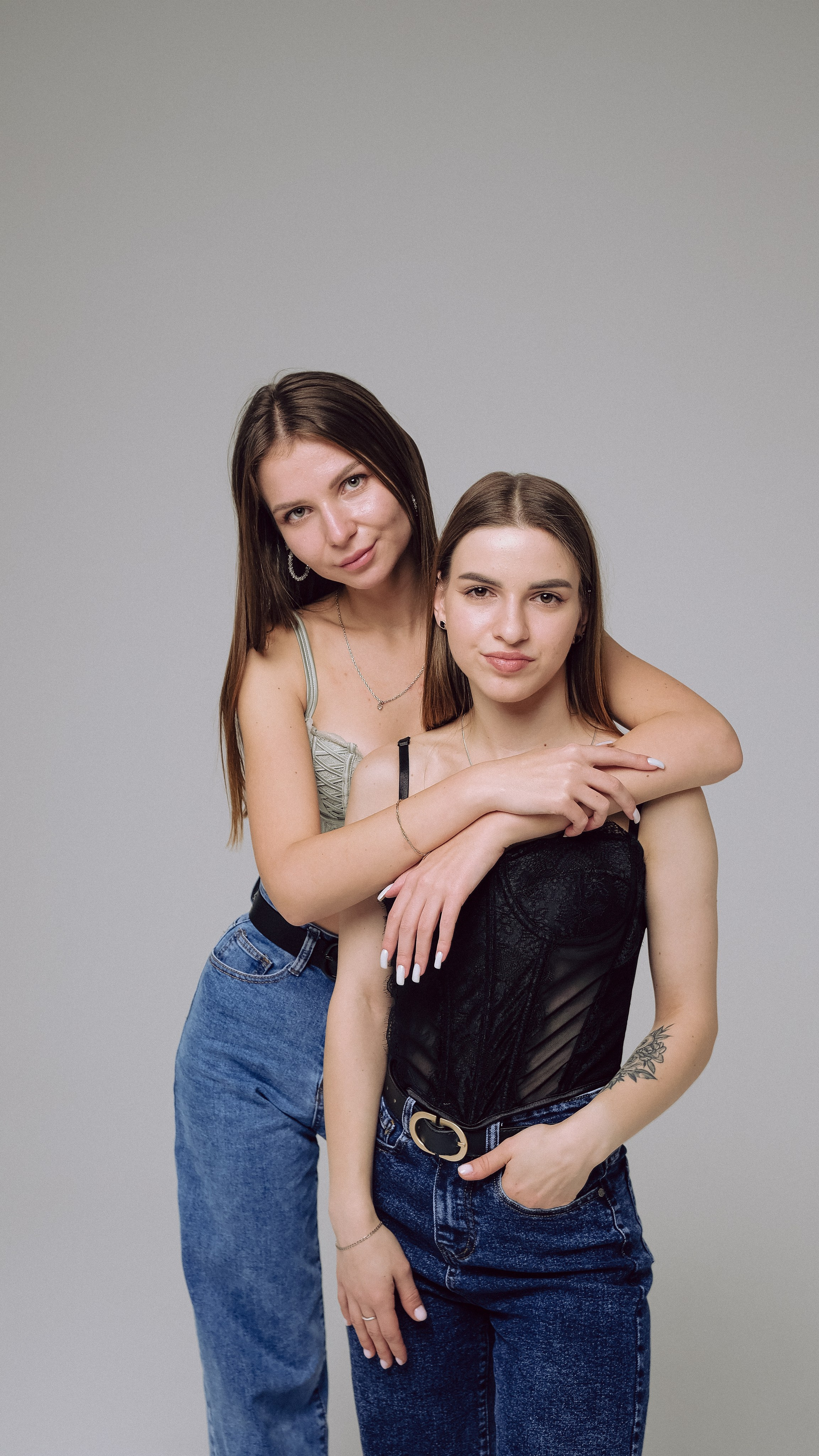 Даша & Настя. Phdkvmr.ru