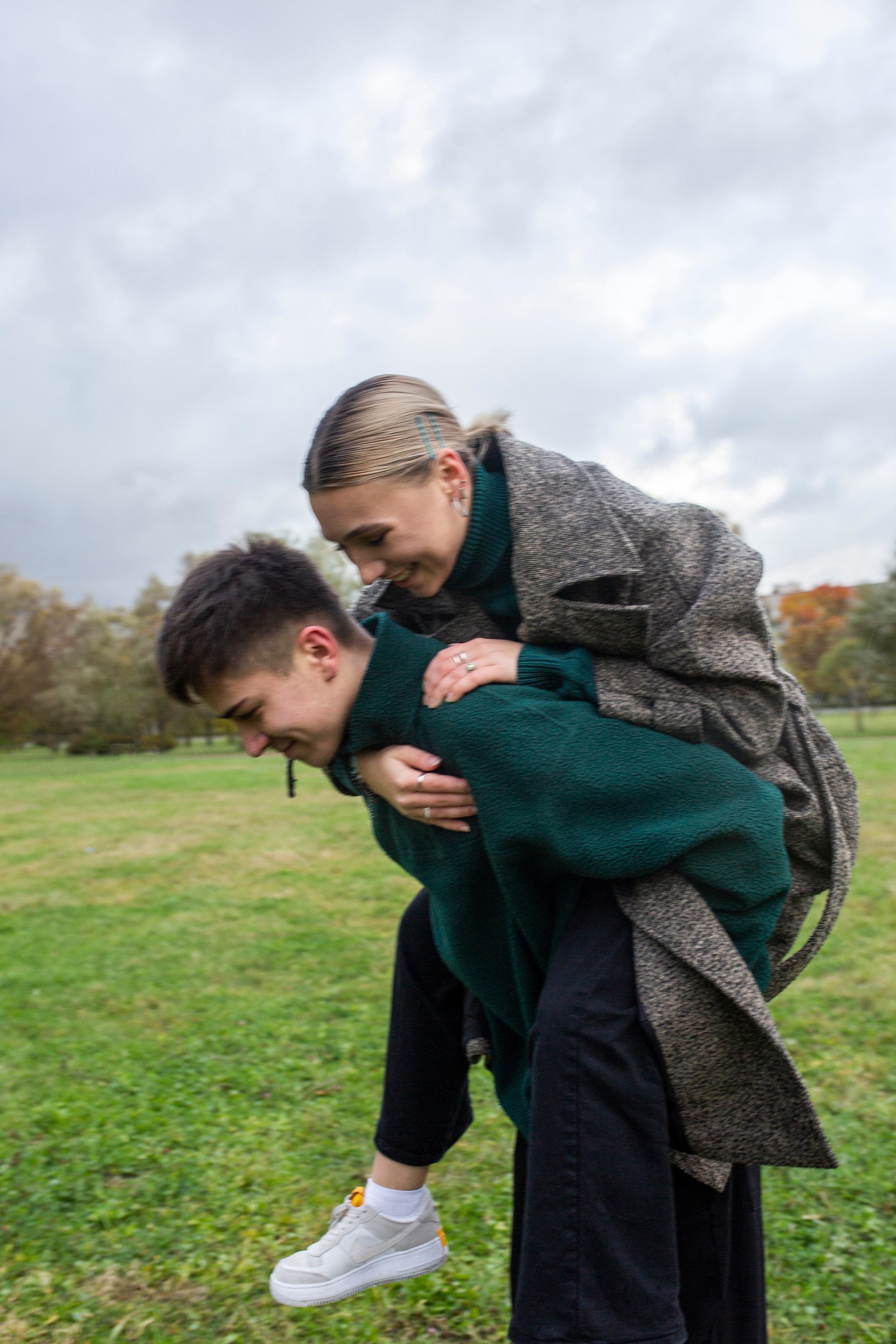 Дамир и Валерия. Главная