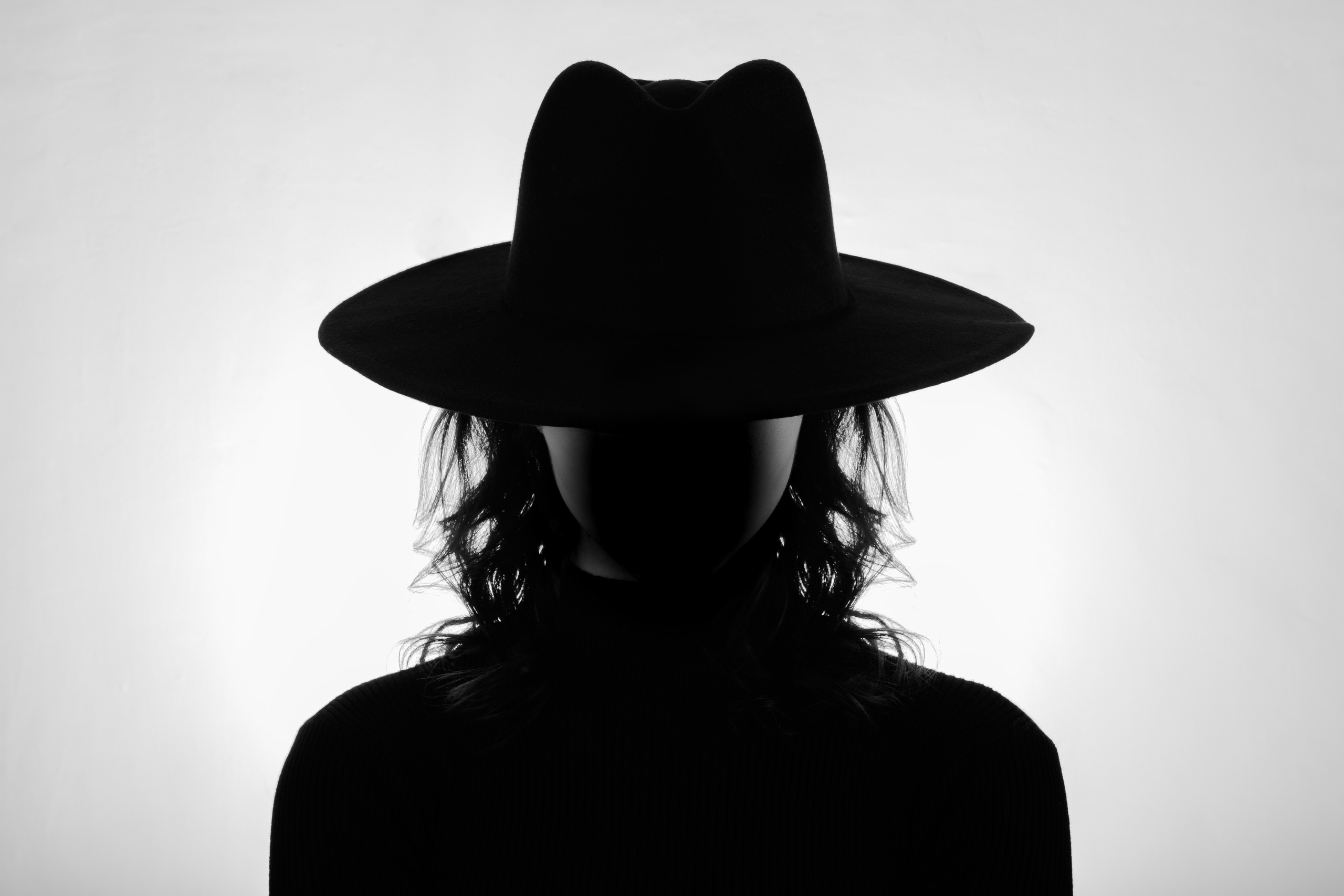 Контрасты. Алексей Лещенко