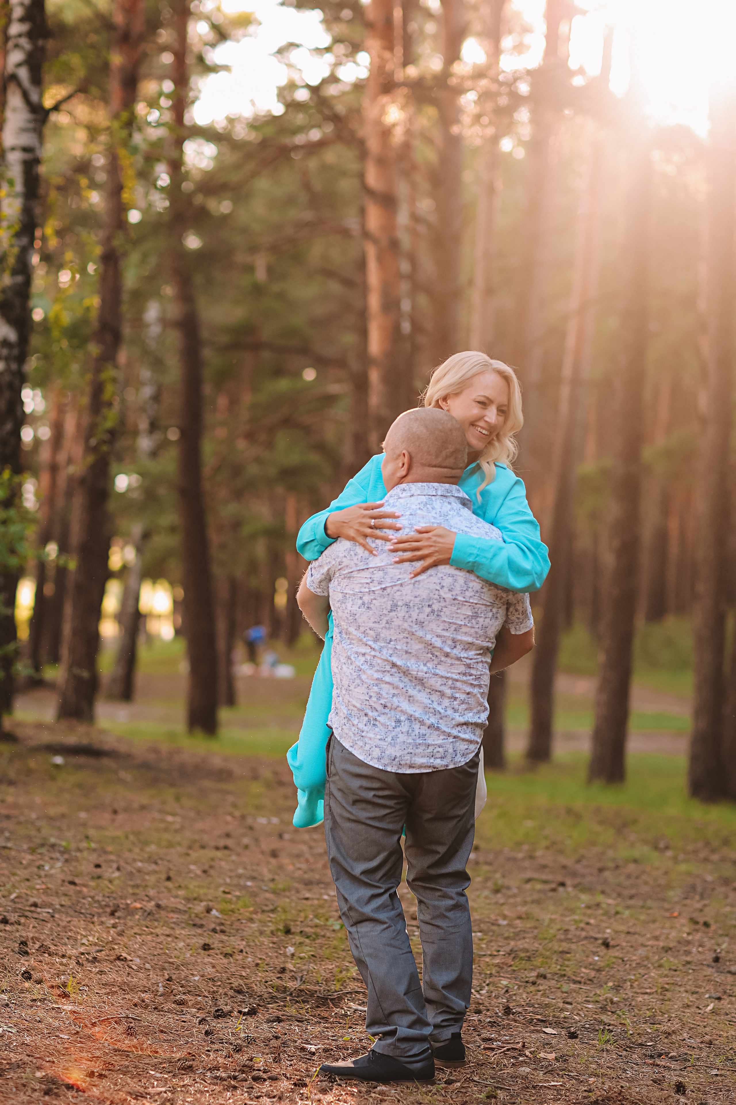 Гагаринский парк (большая семья). Семейный фотограф Тюмень, фотограф на роды Салмина Мария