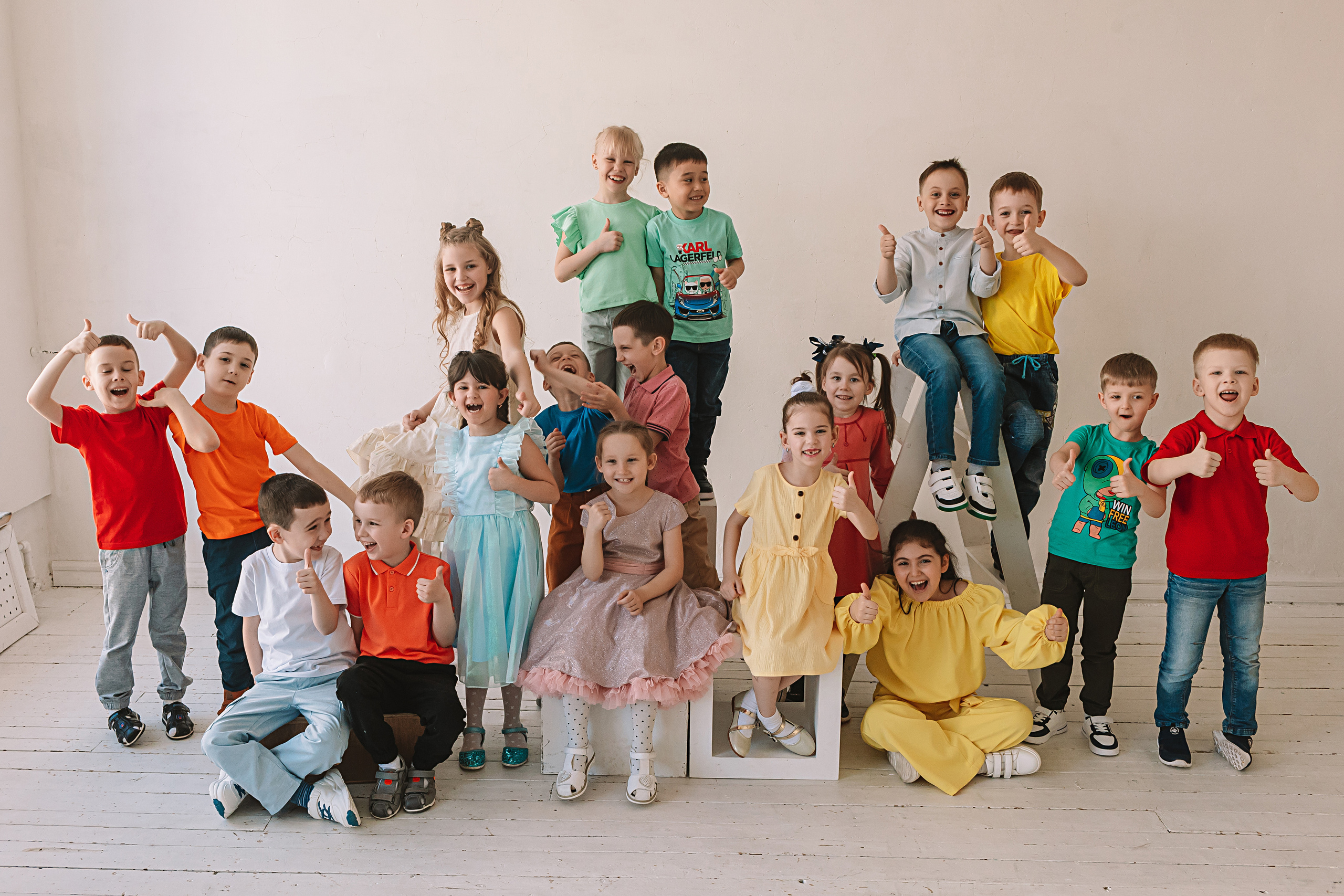 Садик в студии. Семейный фотограф Тюмень, фотограф на роды Салмина Мария