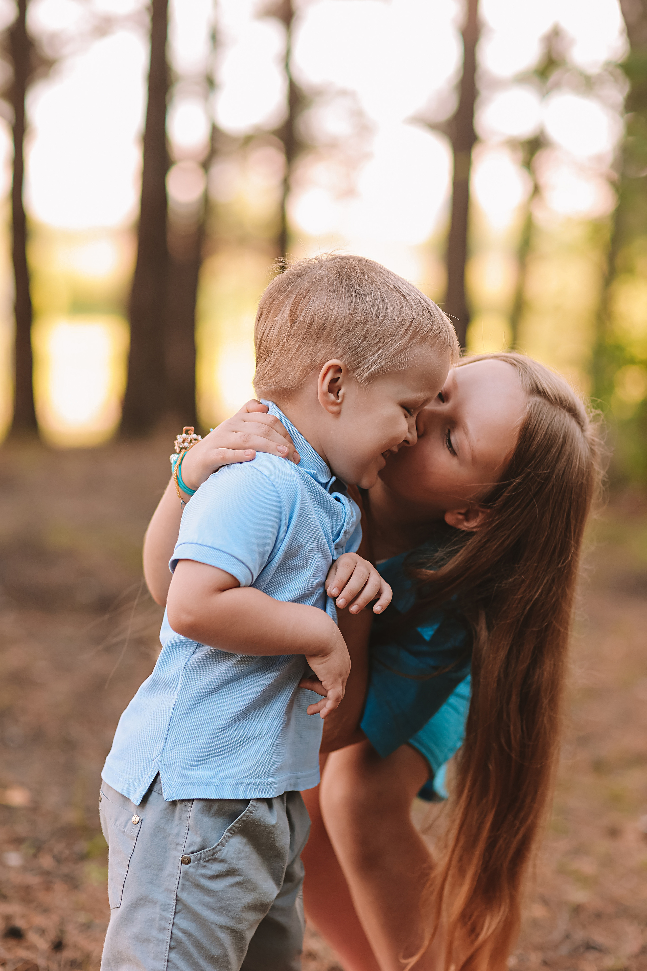 Гагаринский парк (большая семья). Семейный фотограф Тюмень, фотограф на роды Салмина Мария