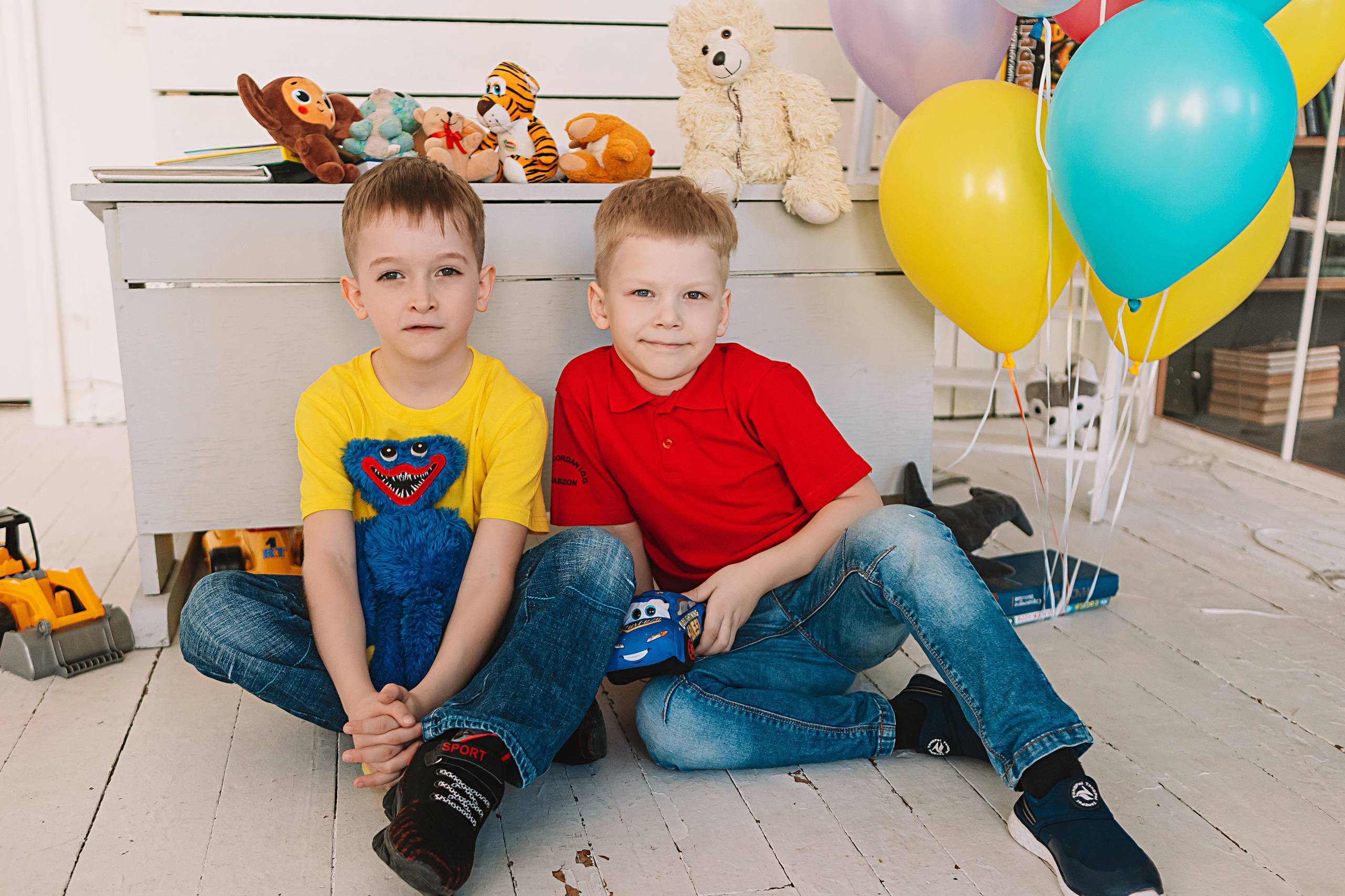 Садик в студии. Семейный фотограф Тюмень, фотограф на роды Салмина Мария