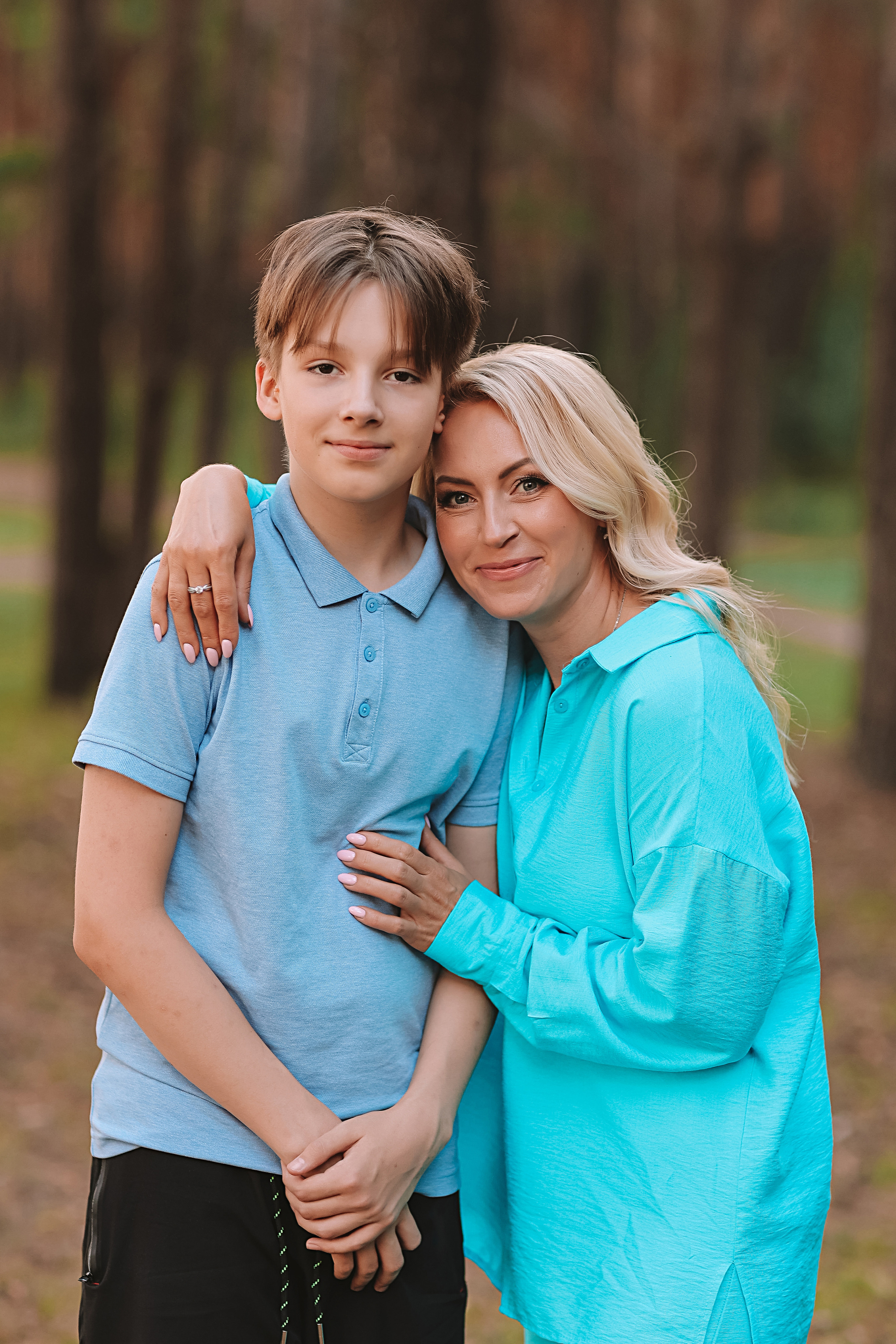 Гагаринский парк (большая семья). Семейный фотограф Тюмень, фотограф на роды Салмина Мария