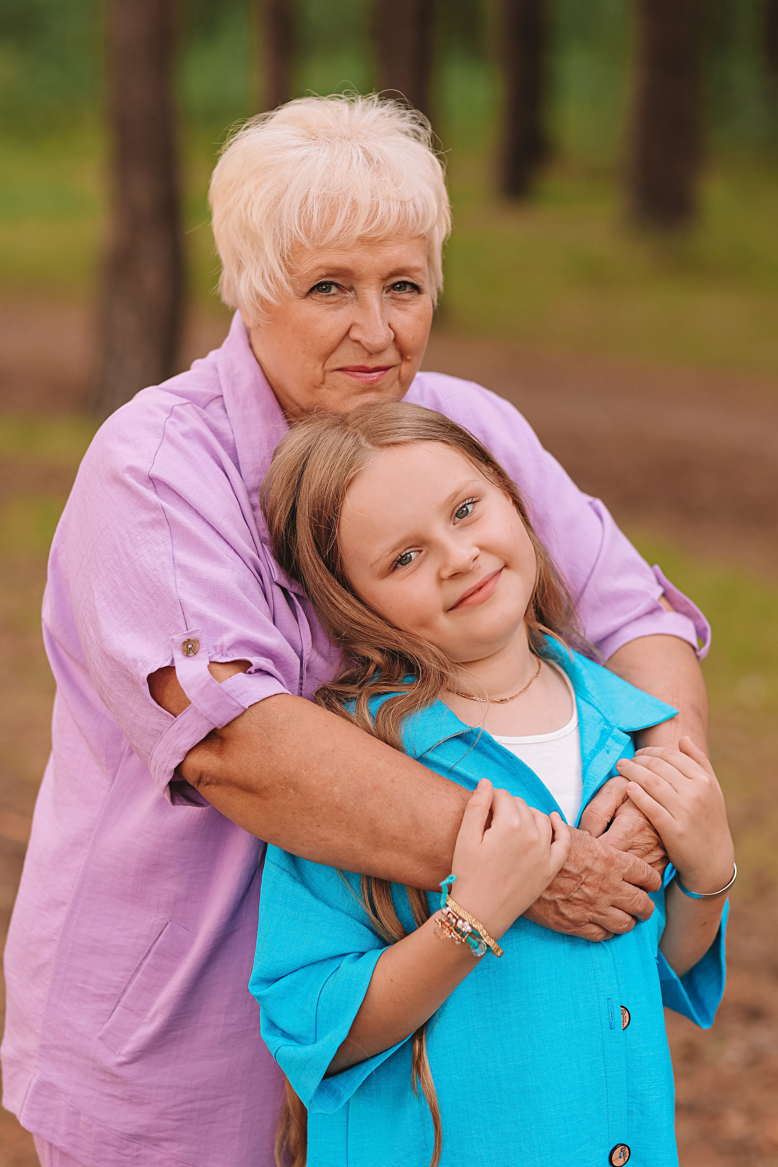 Гагаринский парк (большая семья). Семейный фотограф Тюмень, фотограф на роды Салмина Мария