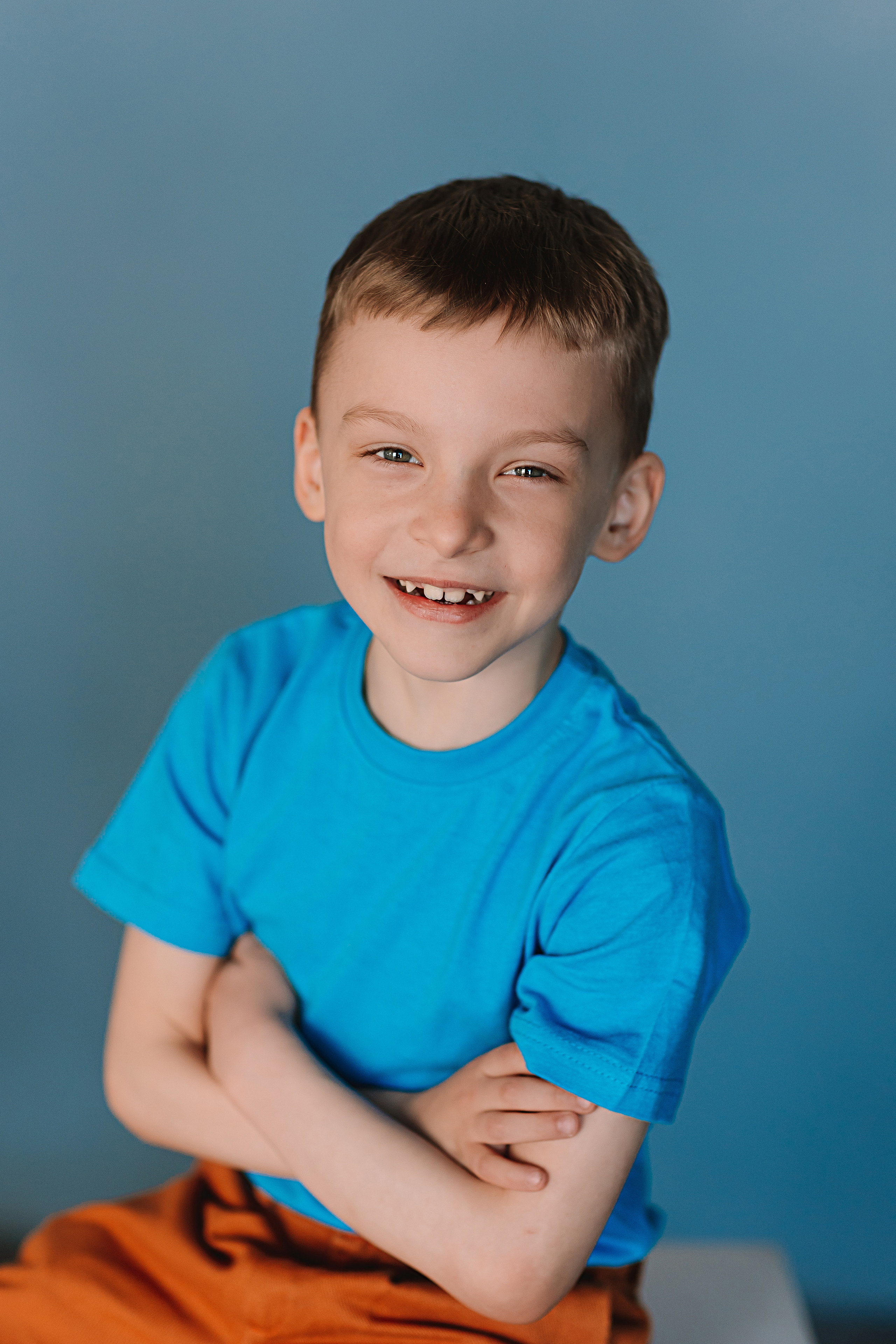 Садик в студии. Семейный фотограф Тюмень, фотограф на роды Салмина Мария