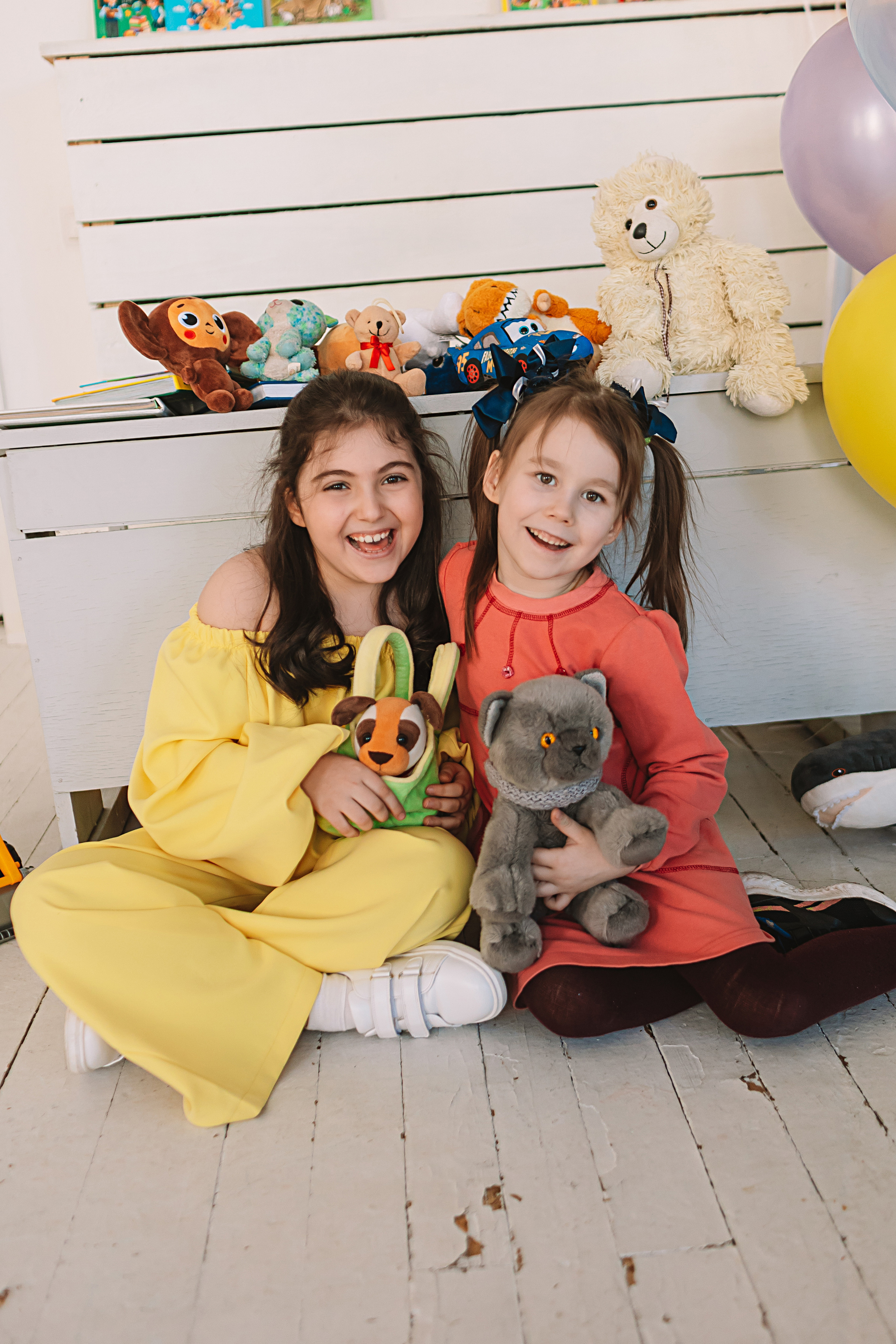 Садик в студии. Семейный фотограф Тюмень, фотограф на роды Салмина Мария