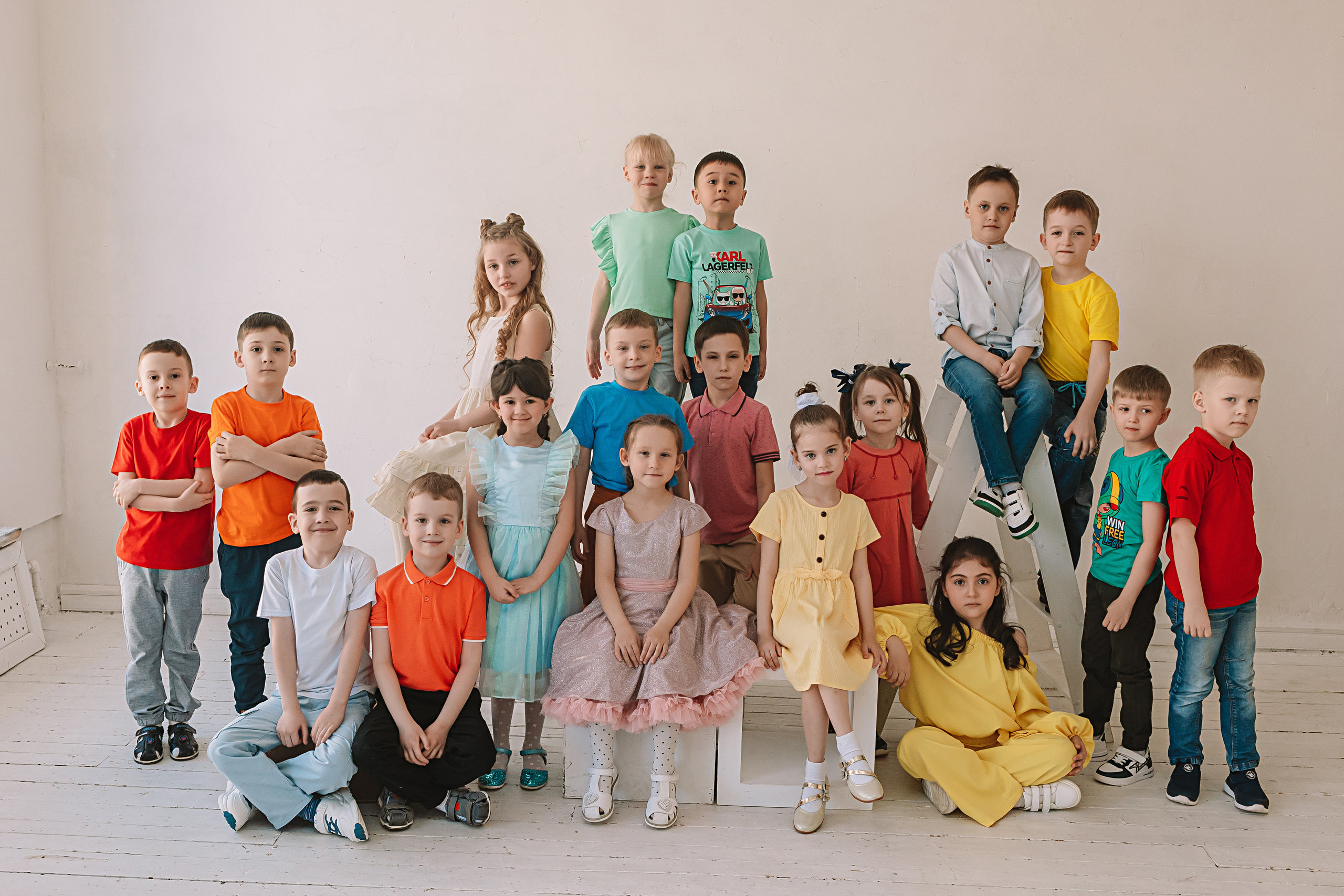 Садик в студии. Семейный фотограф Тюмень, фотограф на роды Салмина Мария