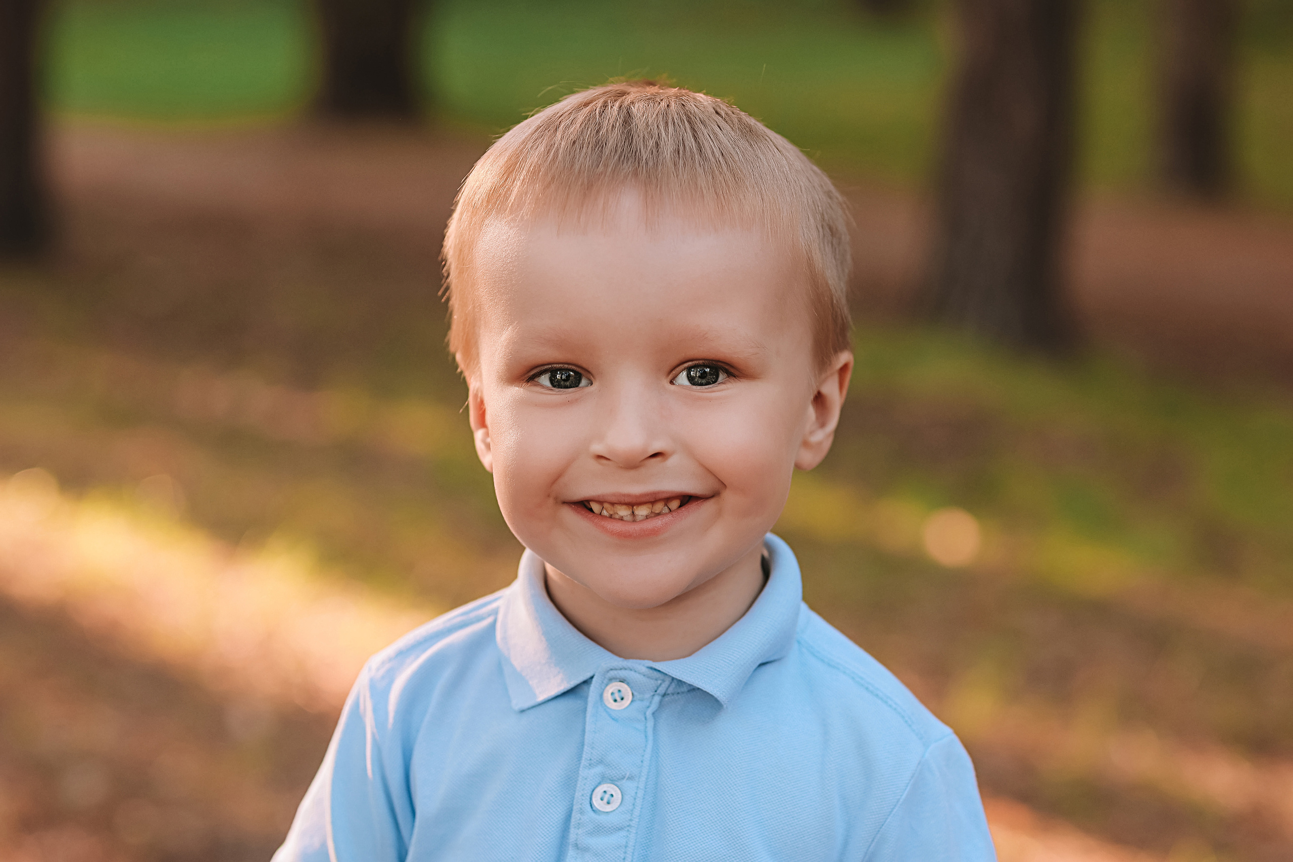 Гагаринский парк (большая семья). Семейный фотограф Тюмень, фотограф на роды Салмина Мария