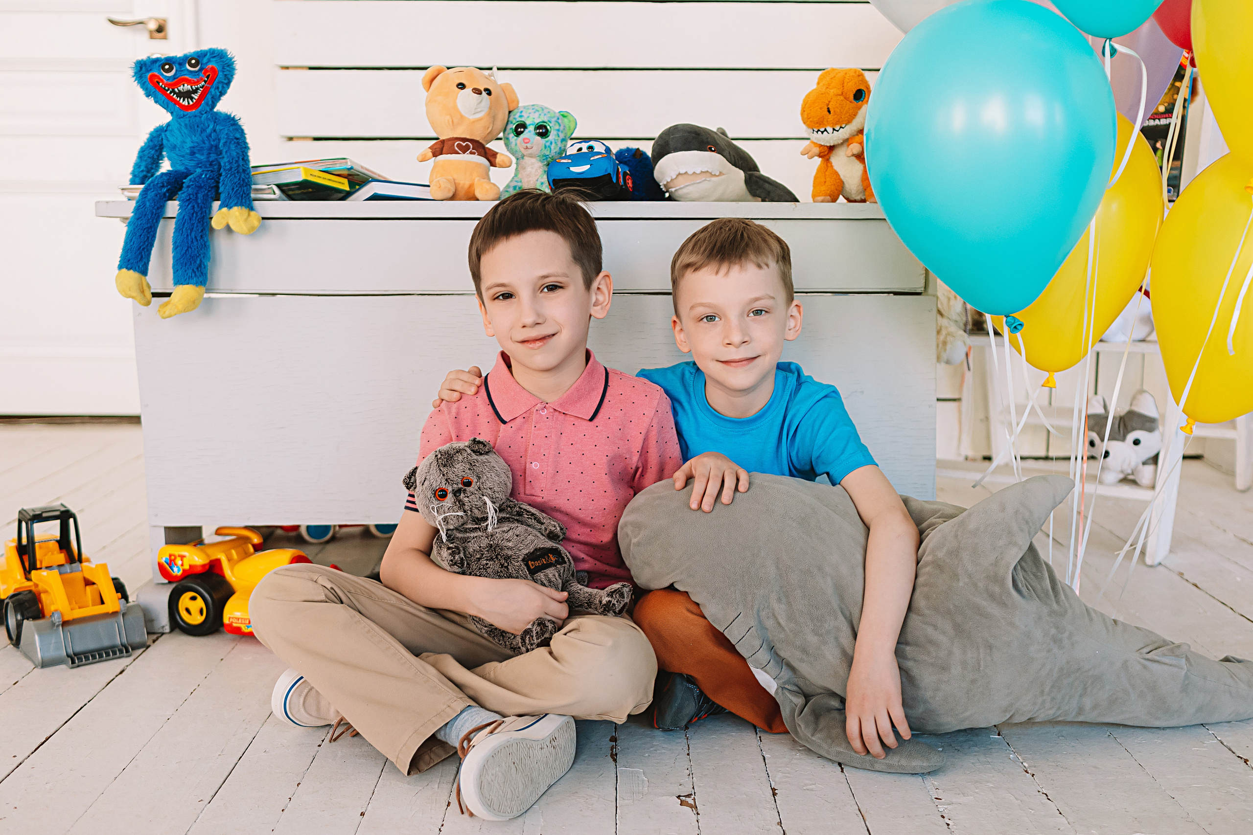 Садик в студии. Семейный фотограф Тюмень, фотограф на роды Салмина Мария