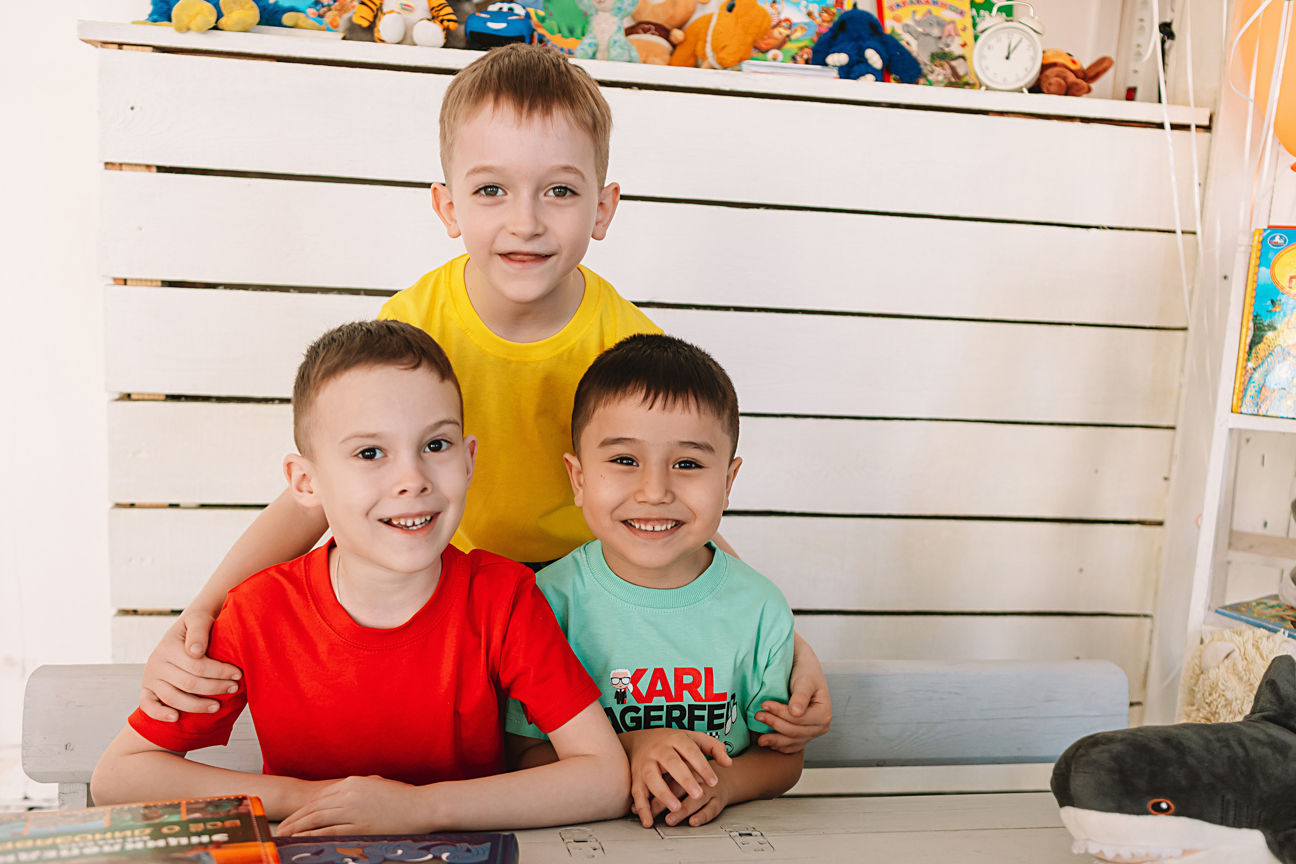 Садик в студии. Семейный фотограф Тюмень, фотограф на роды Салмина Мария