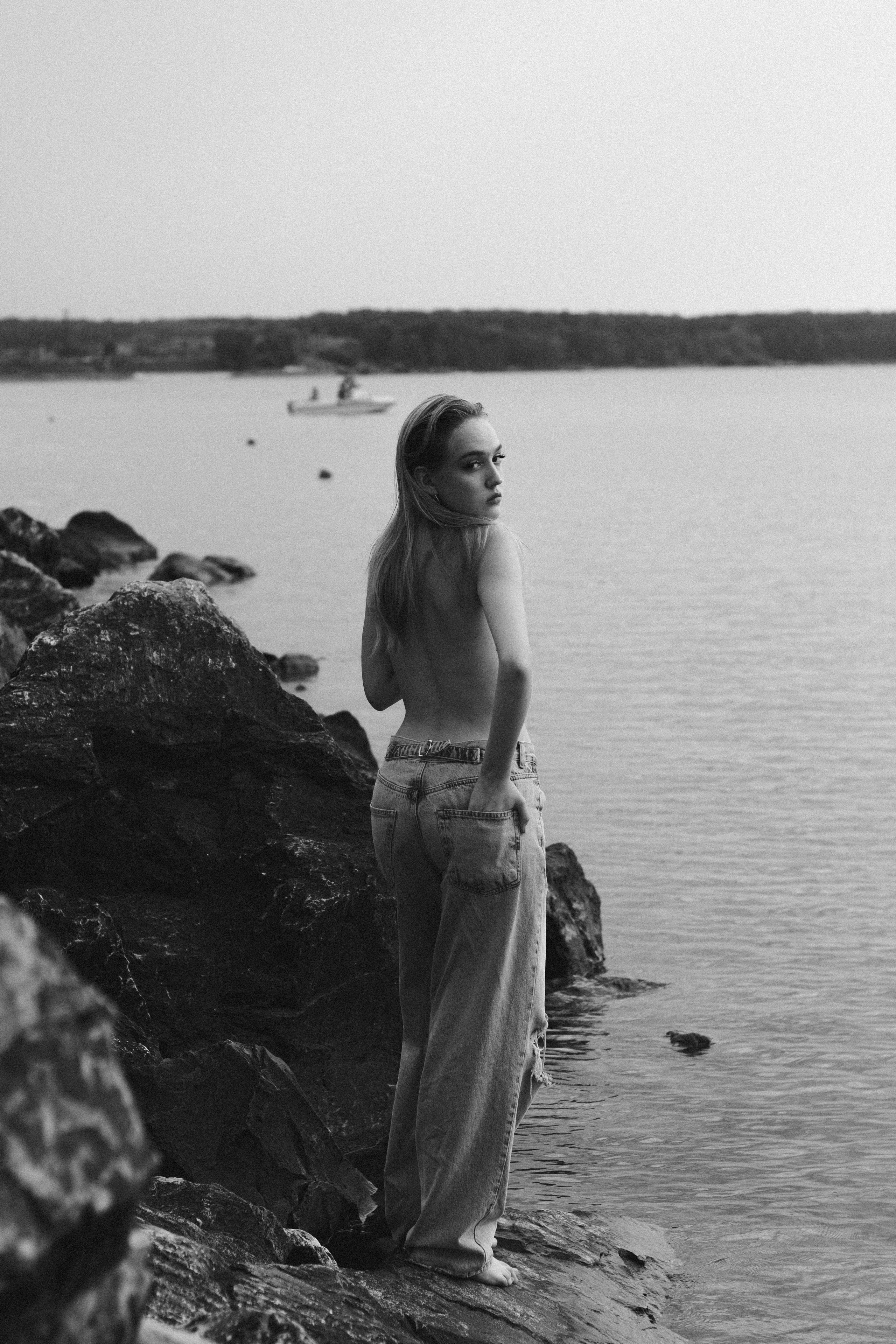 Пляж на камнях. Фотограф Новосибирск