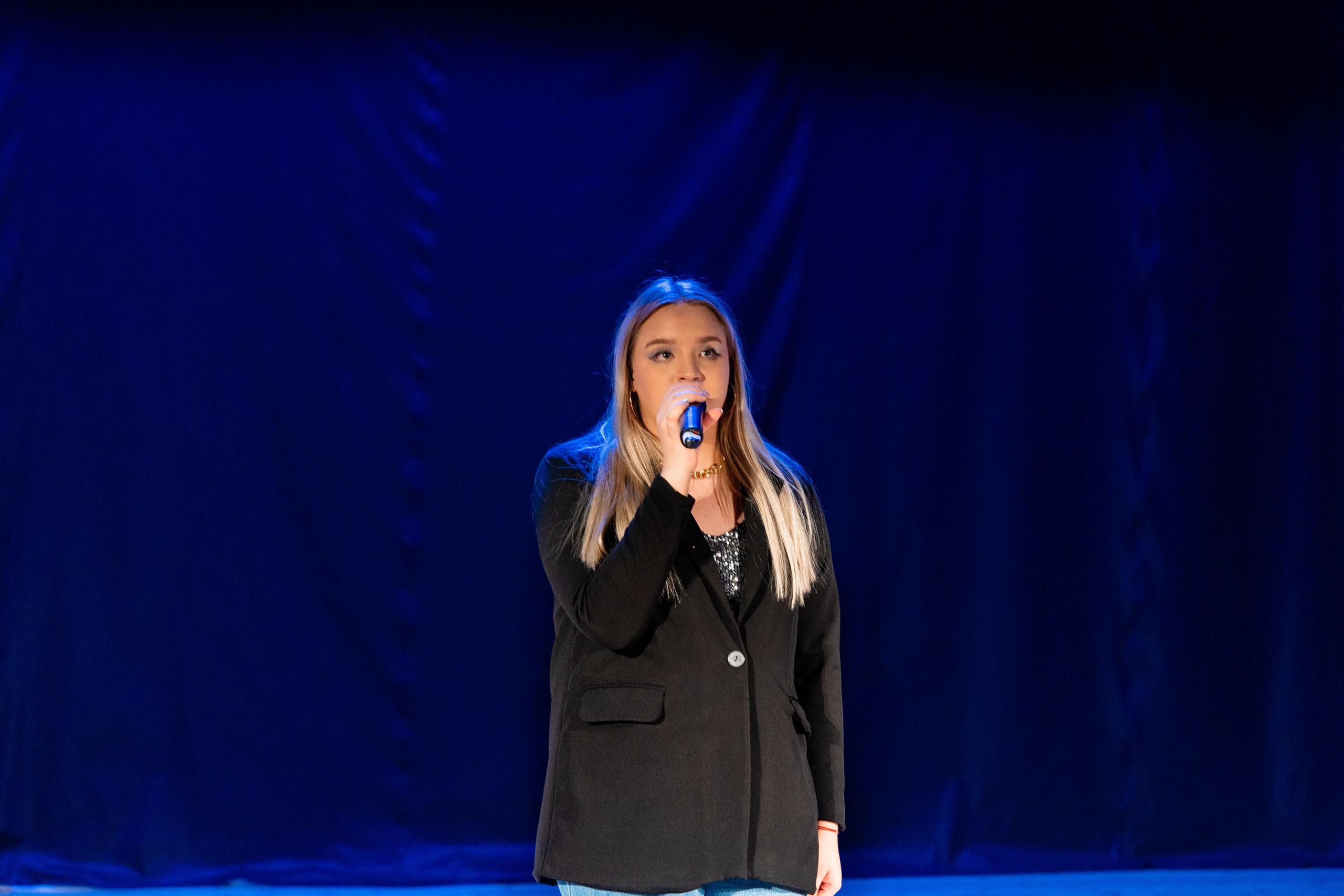 Концерт ДК Буривестник. Фотограф Никита Комаров