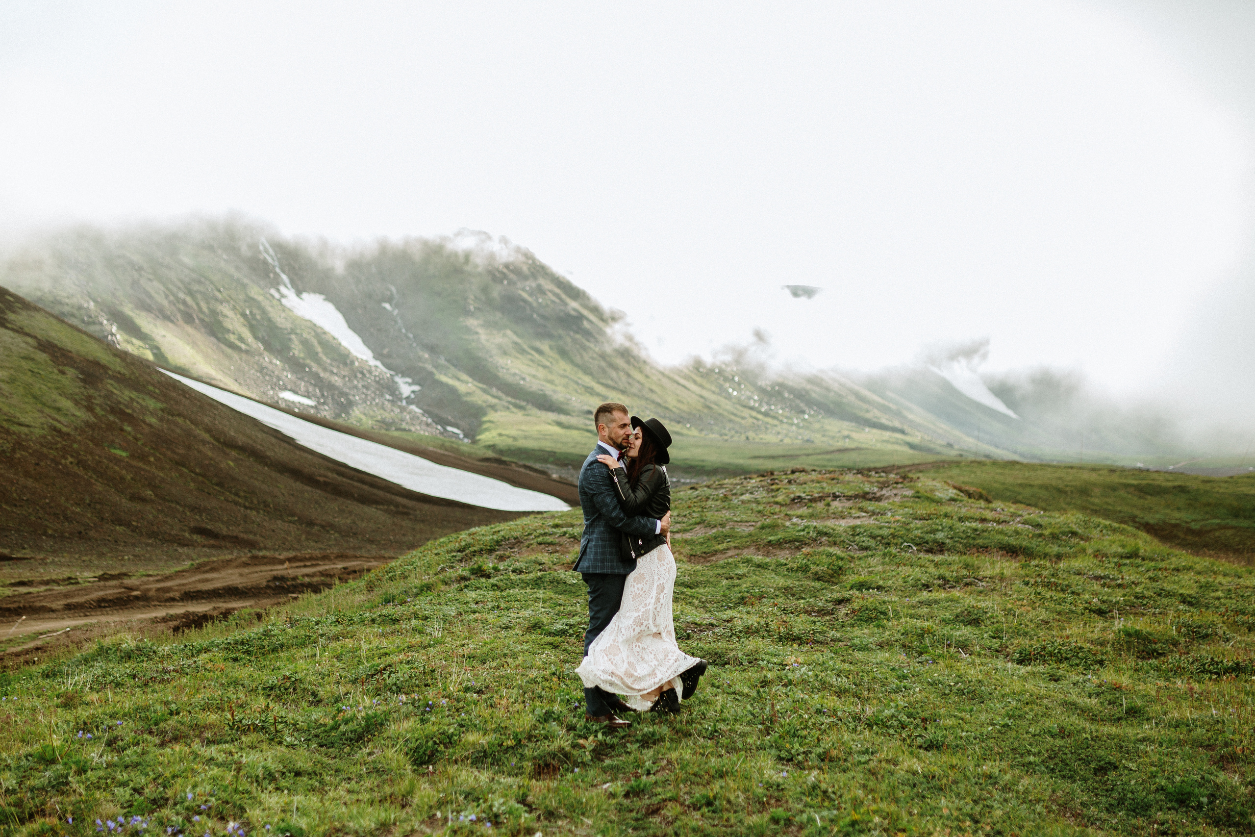 Alexey & Alina. Свадебное фото и видео на Камчатке. Туристические маршруты