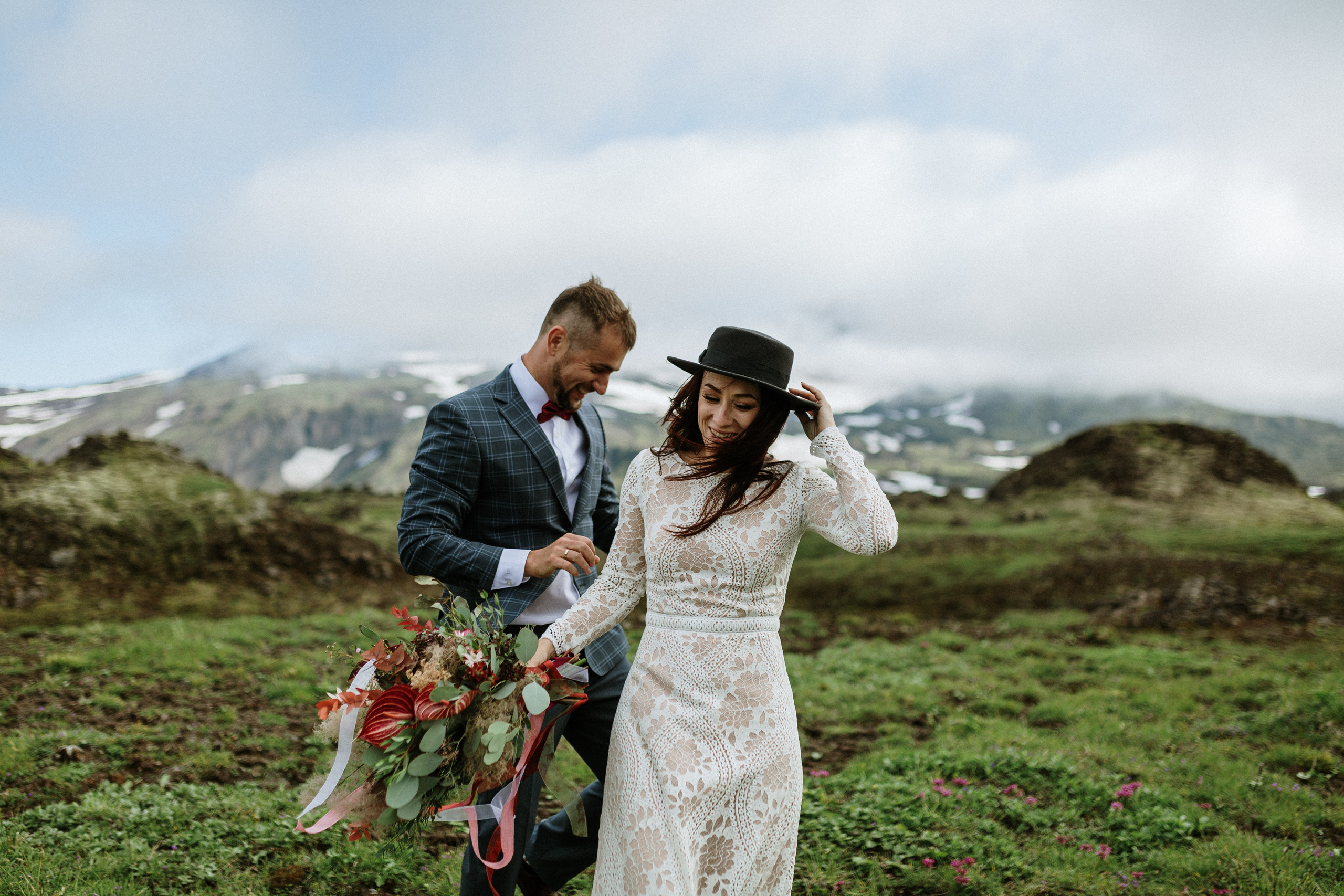 Alexey & Alina. Свадебное фото и видео на Камчатке. Туристические маршруты
