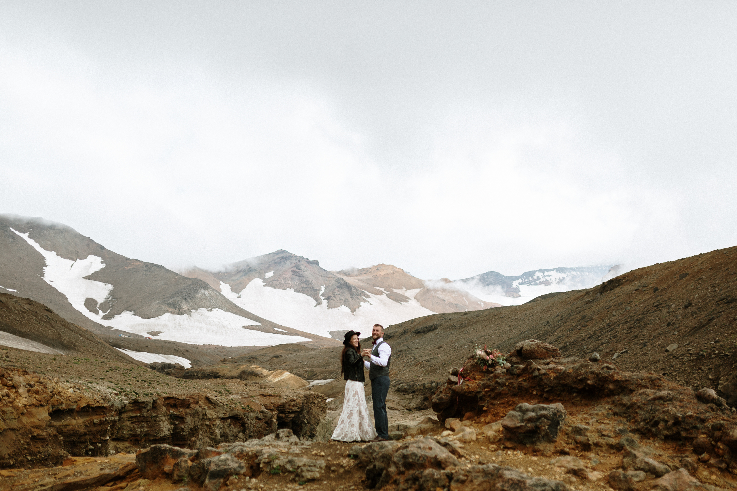 Alexey & Alina. Свадебное фото и видео на Камчатке. Туристические маршруты