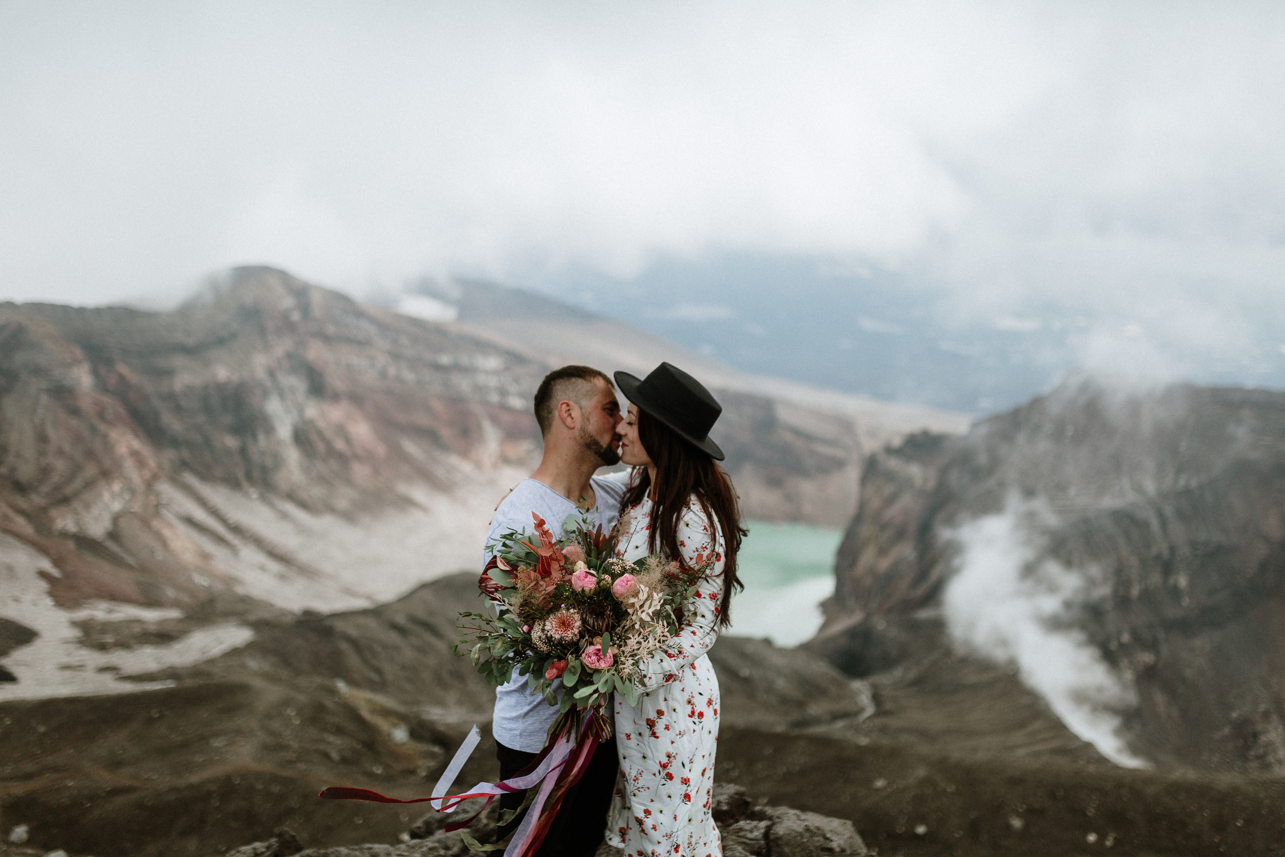 Alexey & Alina. Свадебное фото и видео на Камчатке. Туристические маршруты