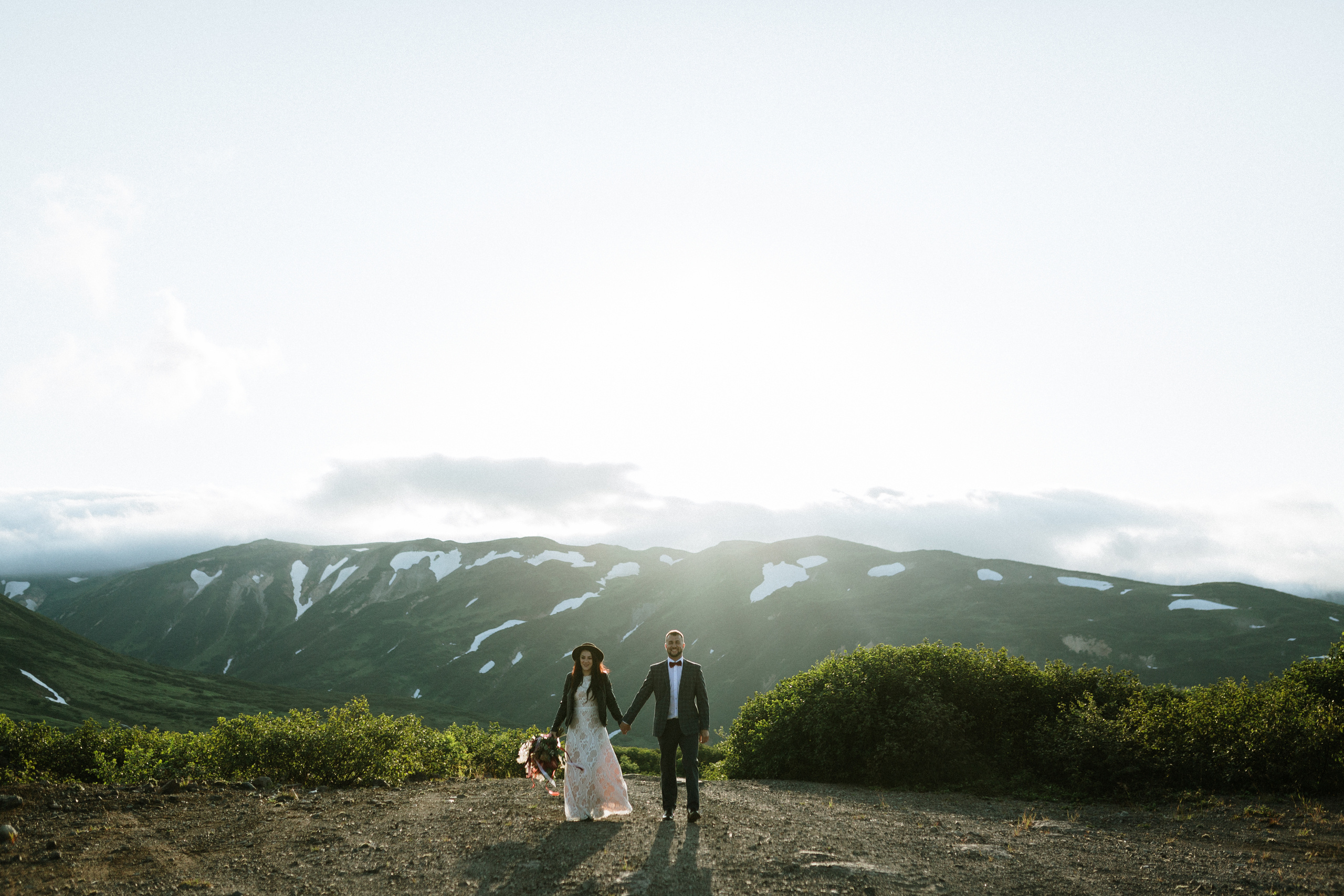 Alexey & Alina. Свадебное фото и видео на Камчатке. Туристические маршруты