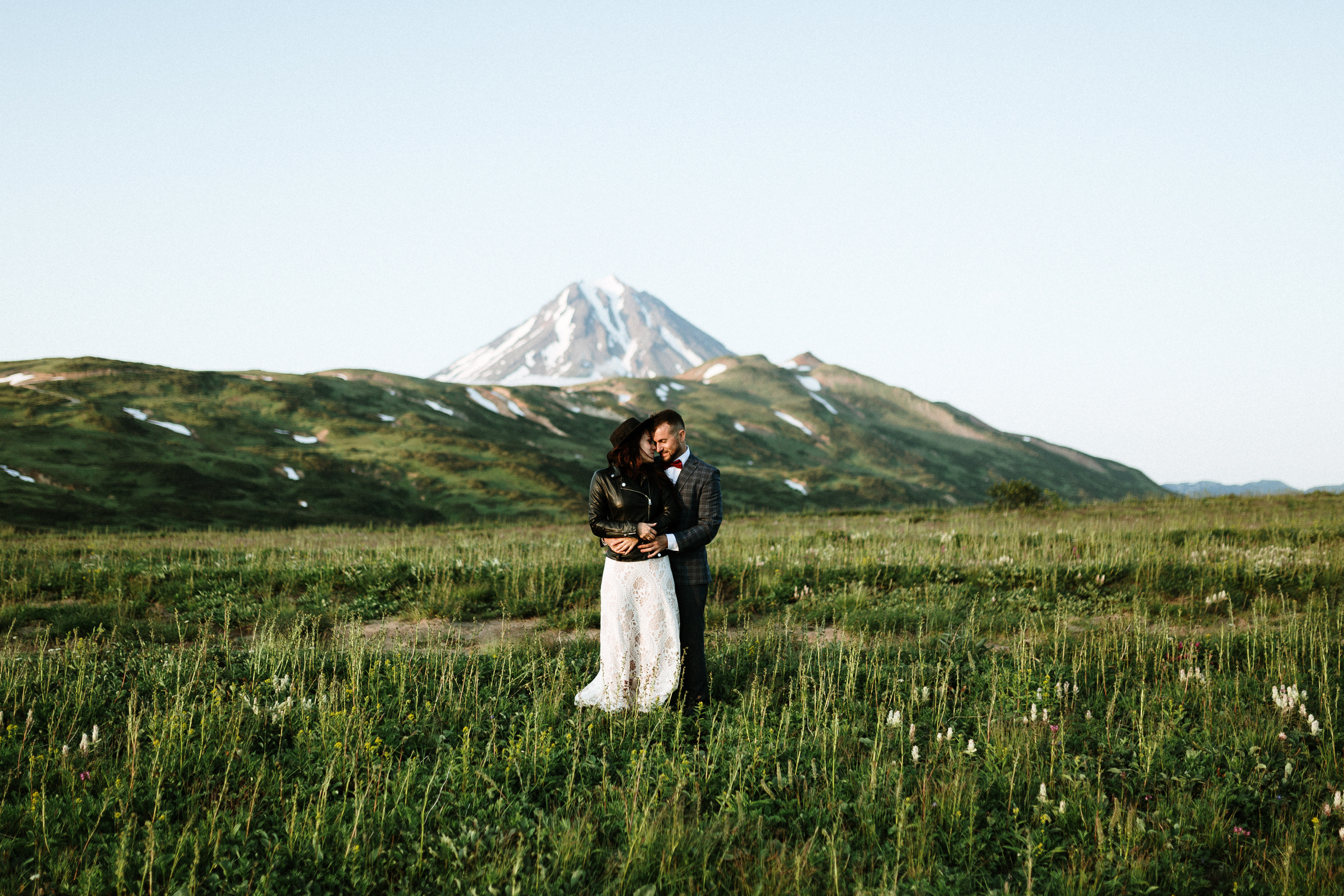 Alexey & Alina. Свадебное фото и видео на Камчатке. Туристические маршруты