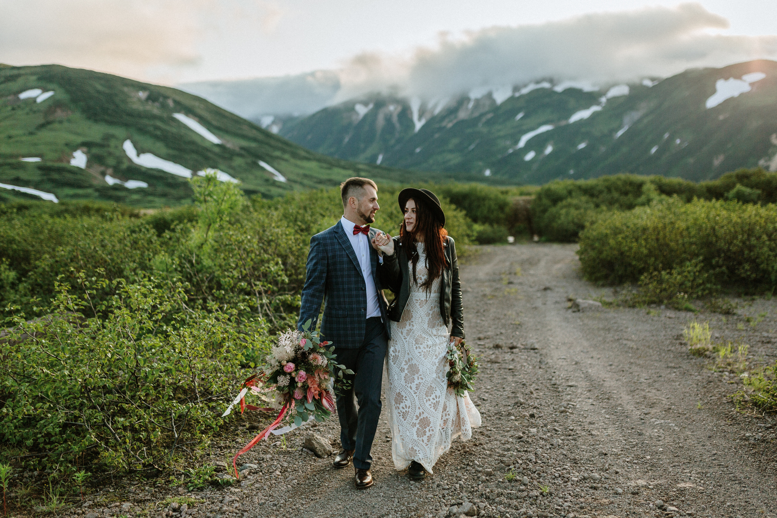 Alexey & Alina. Свадебное фото и видео на Камчатке. Туристические маршруты