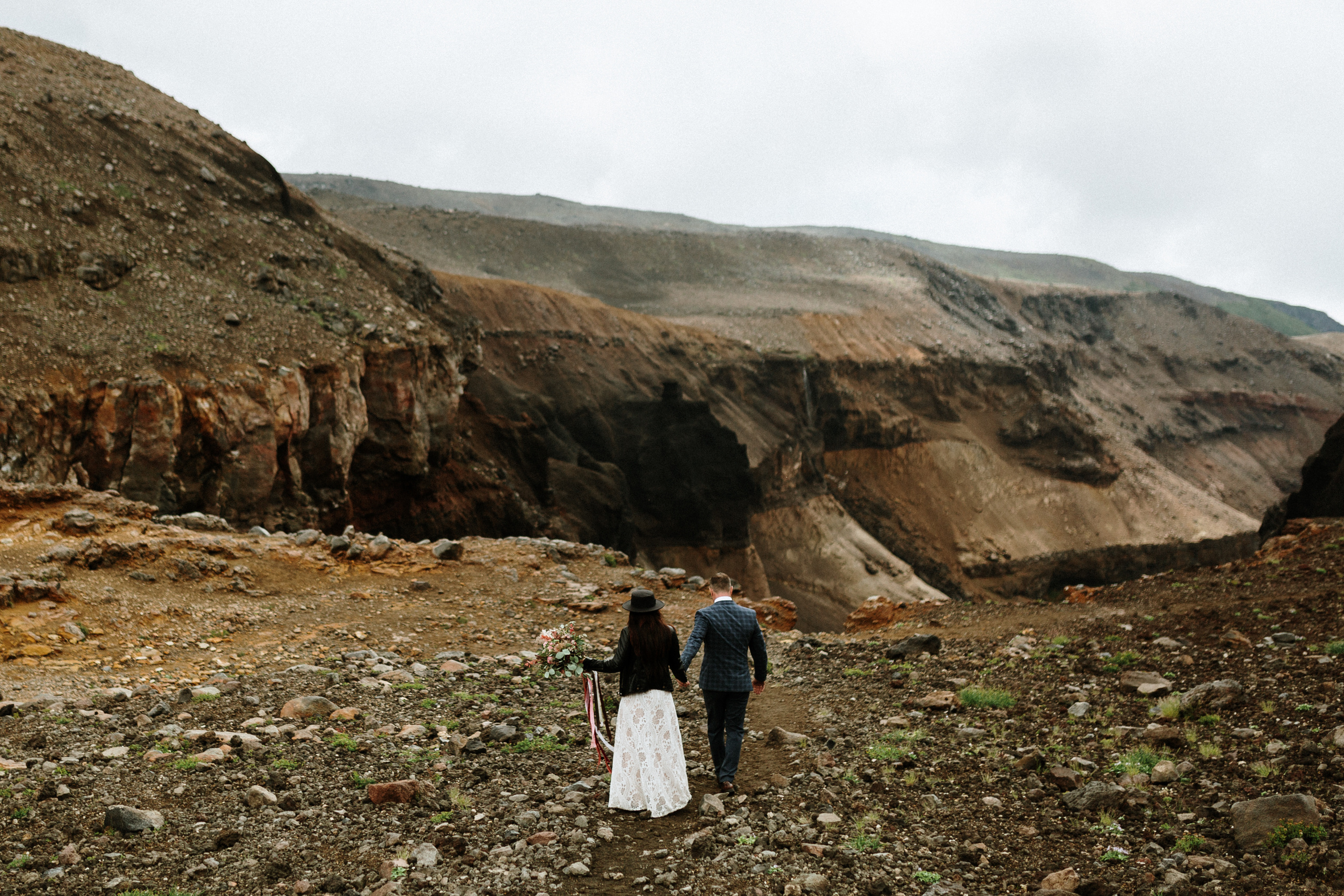 Alexey & Alina. Свадебное фото и видео на Камчатке. Туристические маршруты