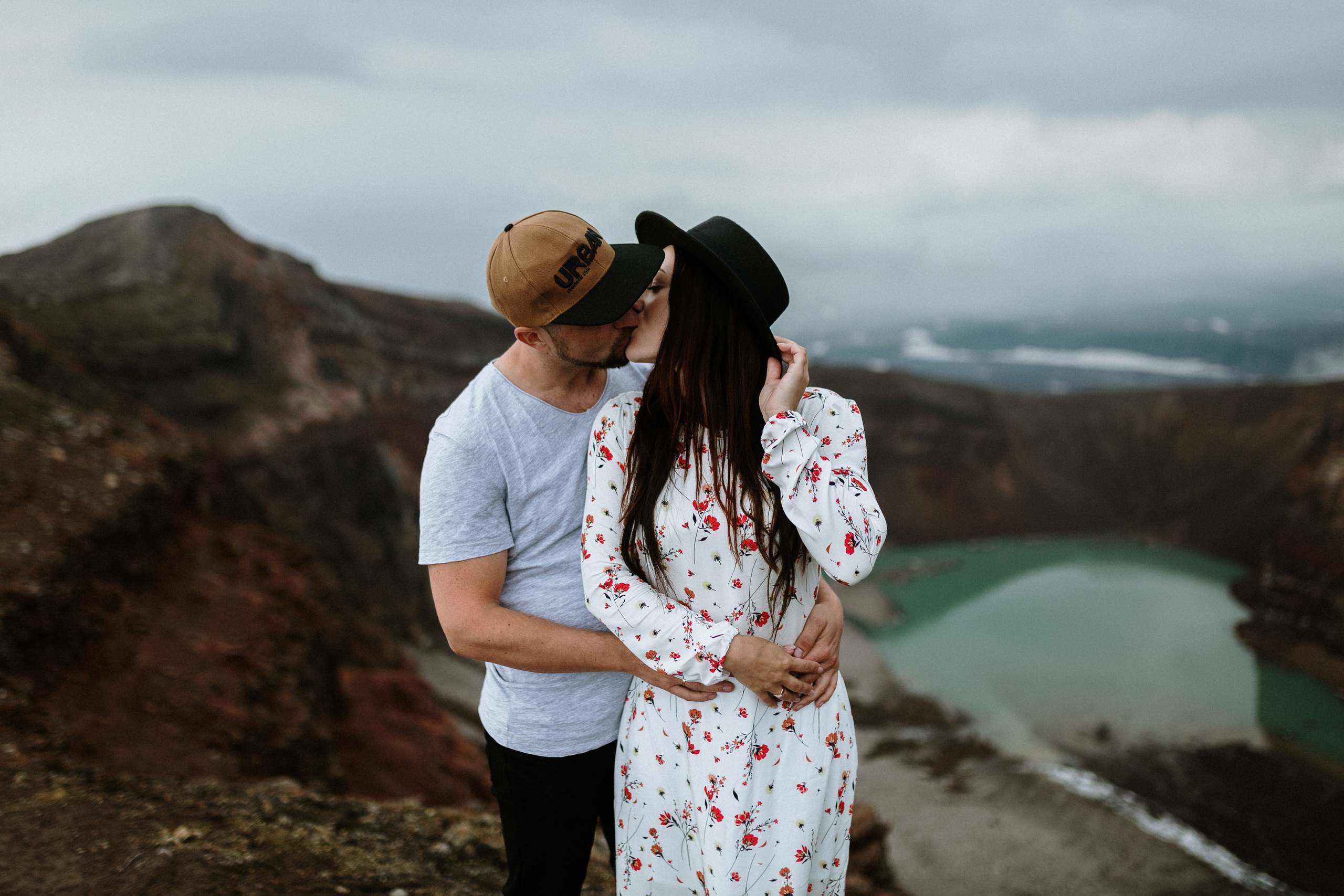 Alexey & Alina. Свадебное фото и видео на Камчатке. Туристические маршруты