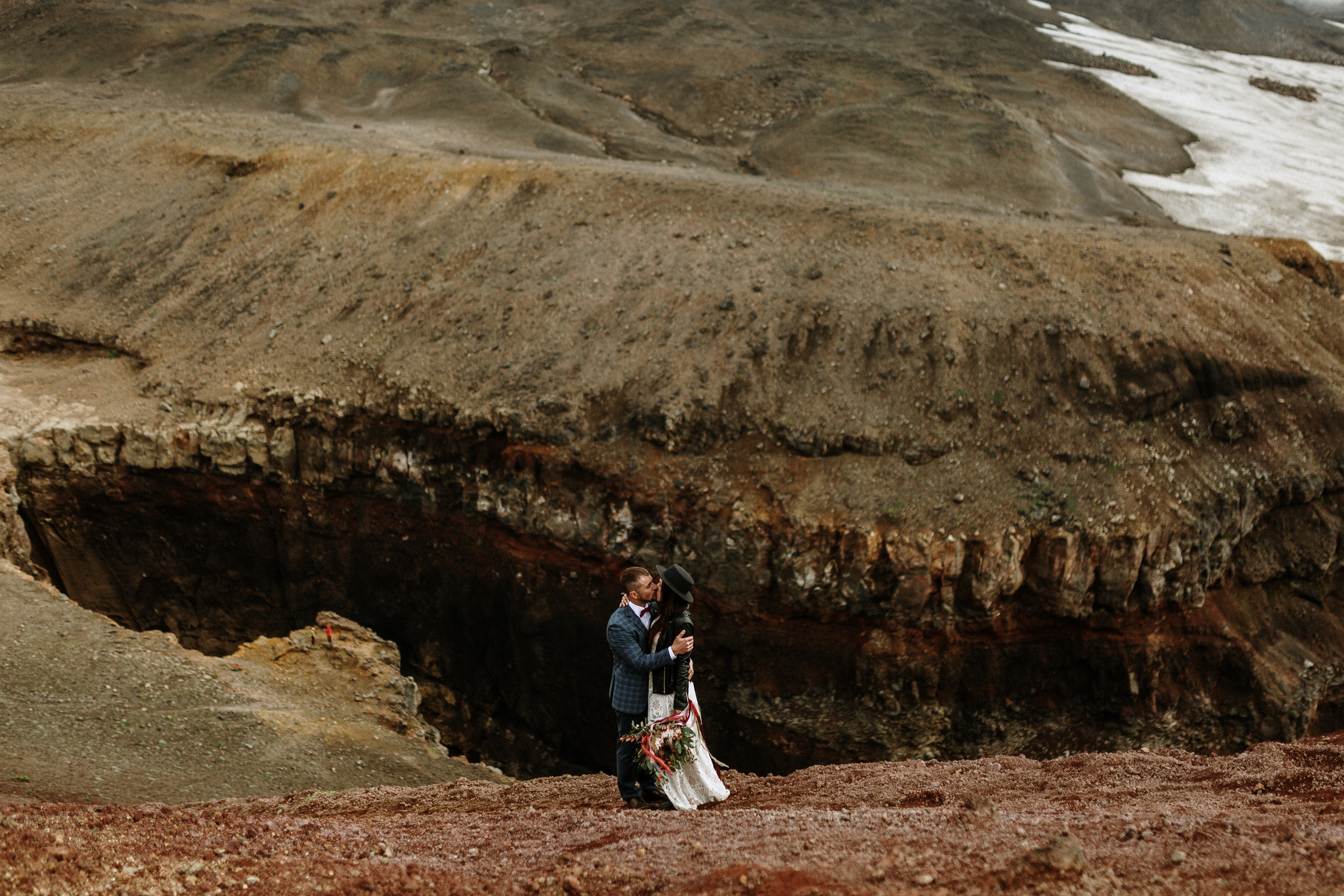 Alexey & Alina. Свадебное фото и видео на Камчатке. Туристические маршруты