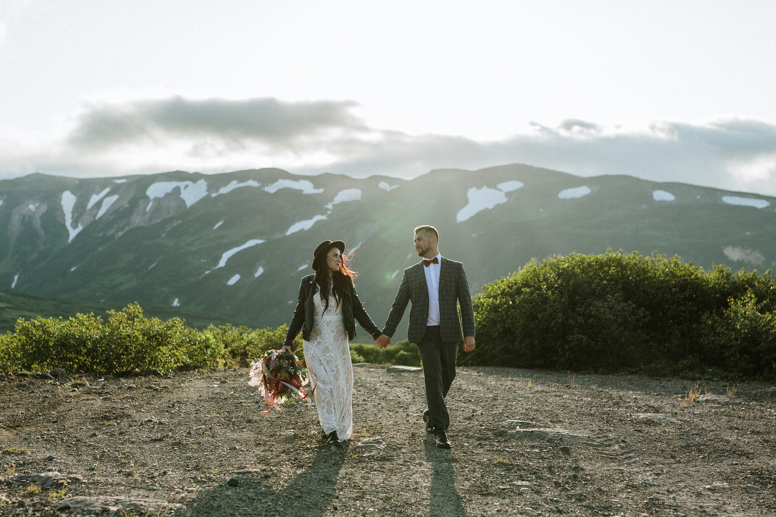 Alexey & Alina. Свадебное фото и видео на Камчатке. Туристические маршруты
