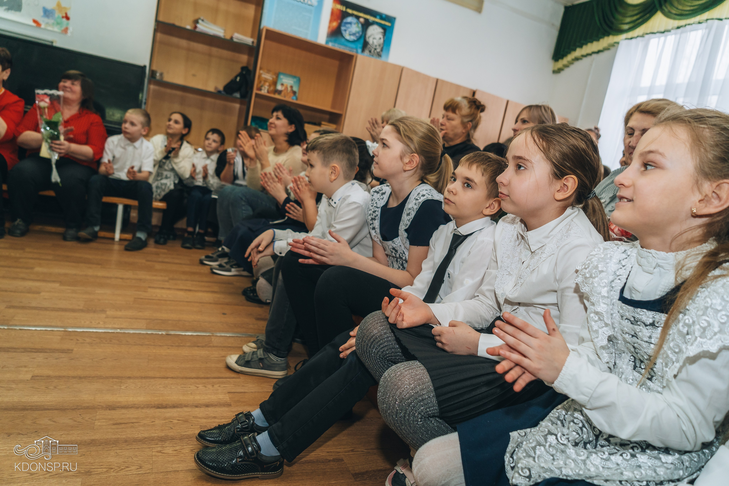 В преддверии праздника весны. Новотитаровский Дом культуры