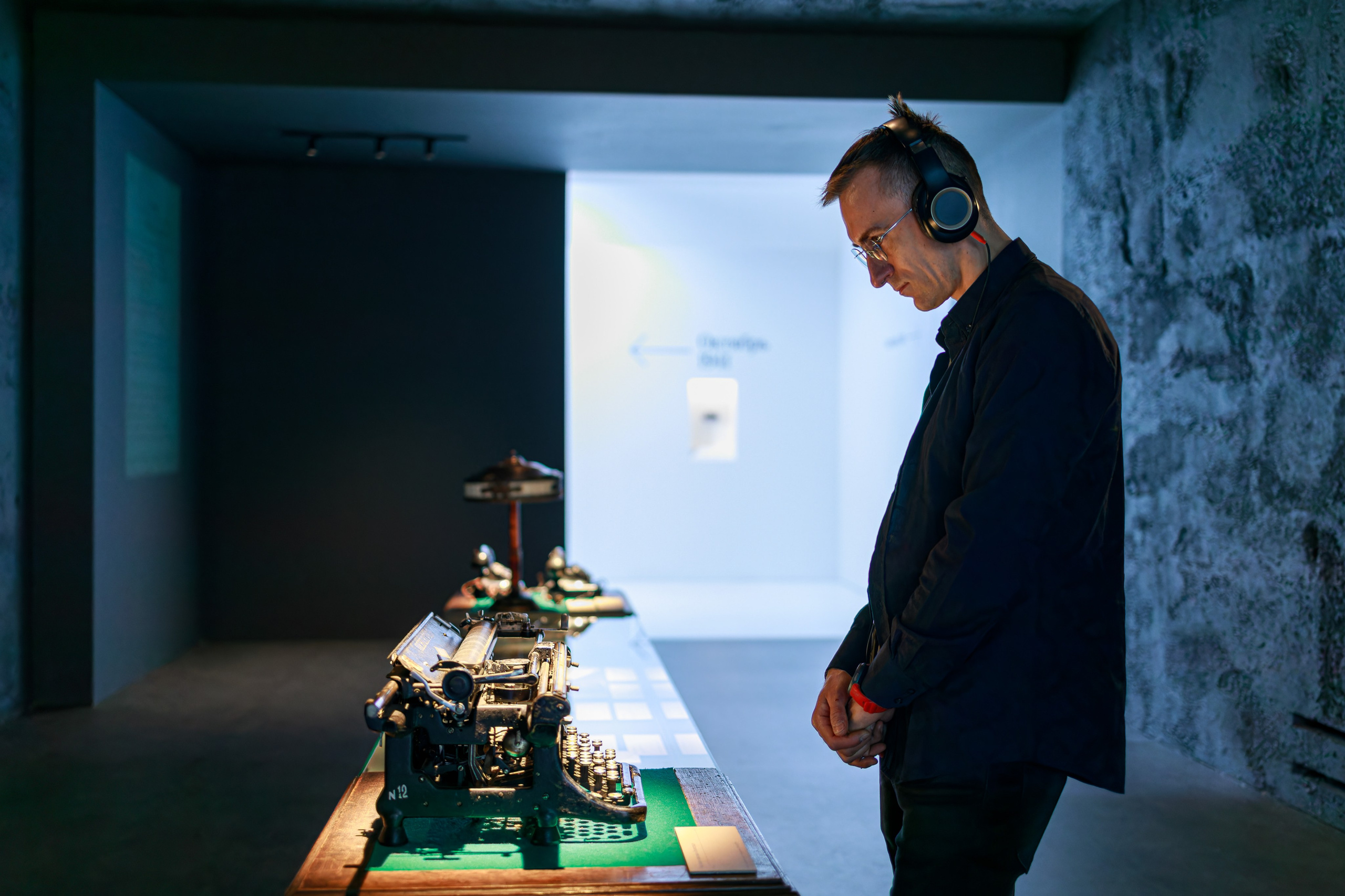 Выставочный проект «Город-Герой Ленинград». Фотограф Балаев Михаил