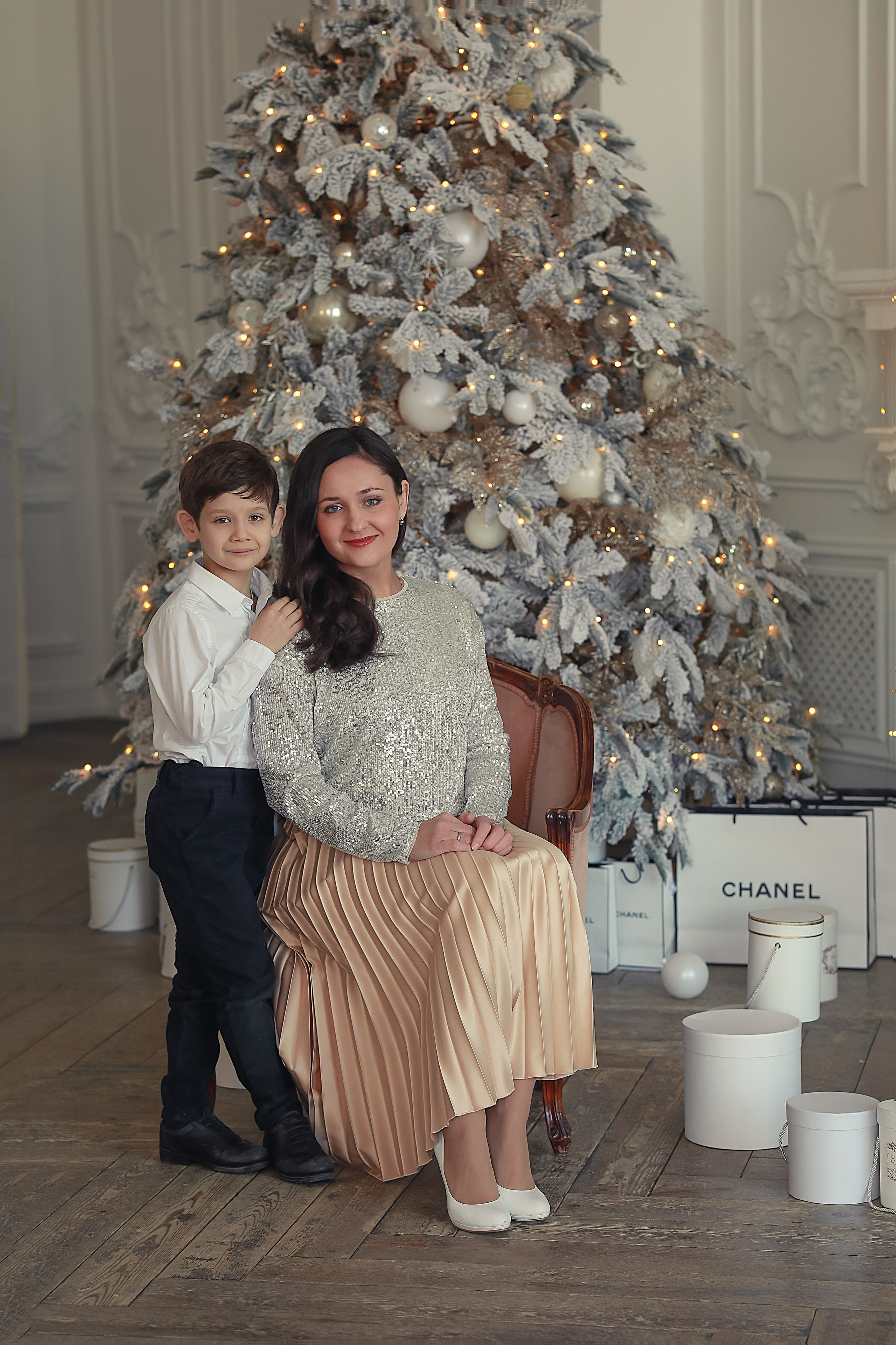 Новый год зал Angels. Фотограф Юлия Рязанова Москва семейный и детский