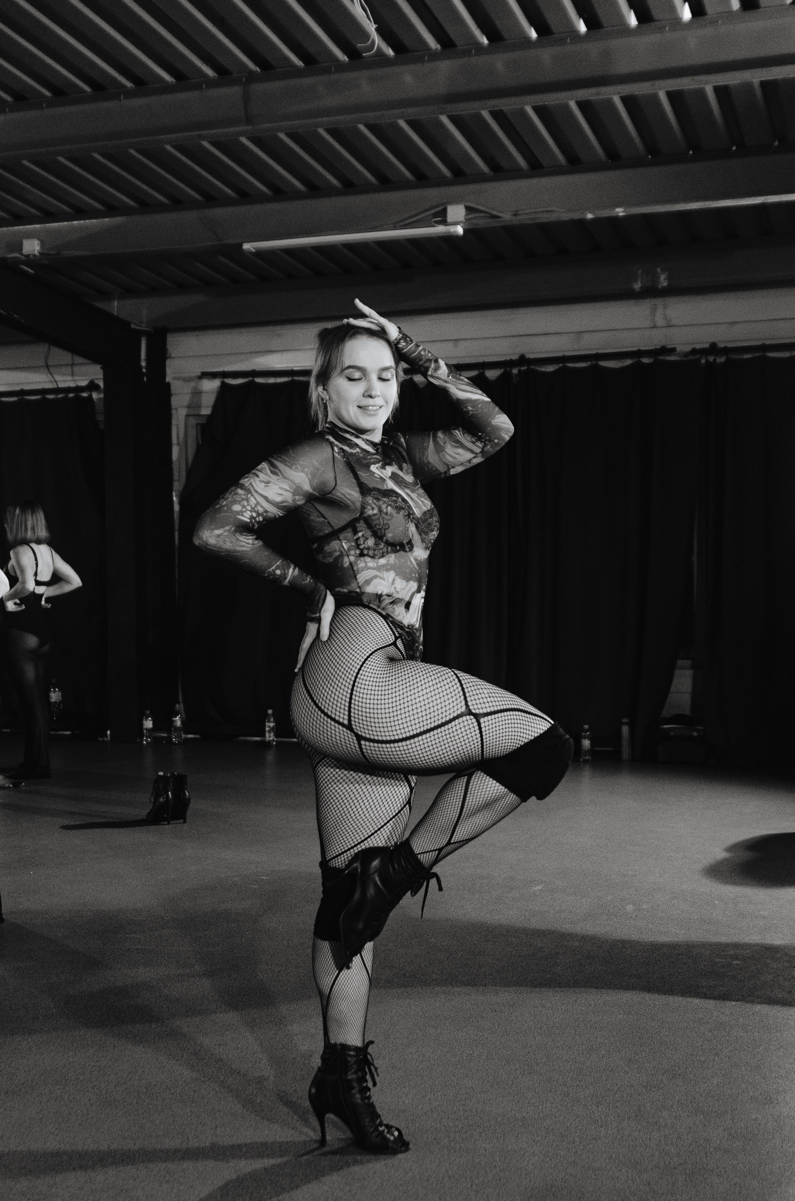 Мастер-классы по High Heels/Girly hip-hop от Оксаны ATTA. Денисова Аля — фотограф для парных съемок и индивидуальных историй в Барнауле