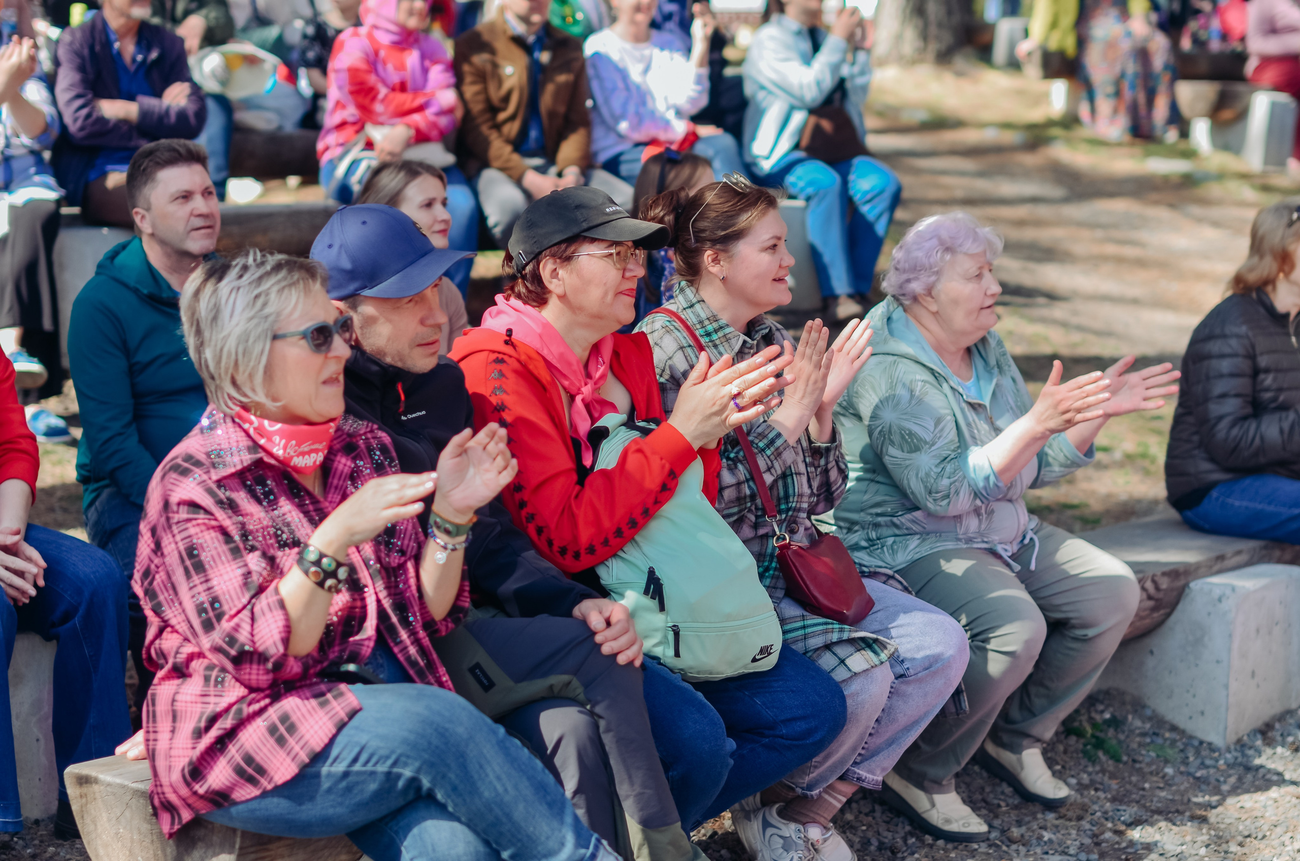Фестиваль «Цветение Маральника на Алтае 2025». Фоторепортаж. Денисова Аля — фотограф для парных съемок и индивидуальных историй в Барнауле